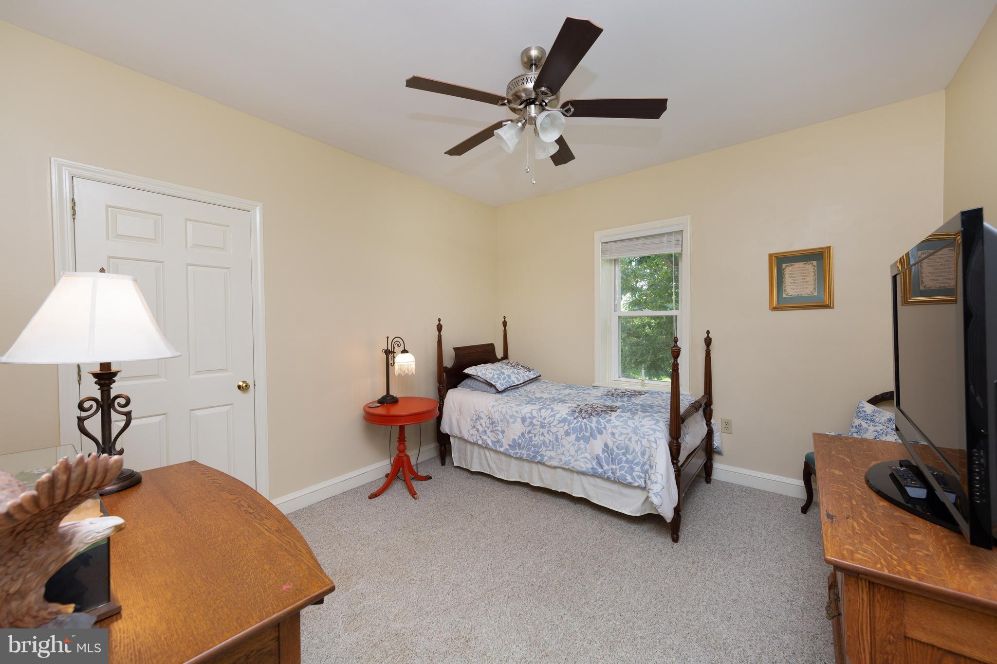 OAKMONT GREEN - Residential