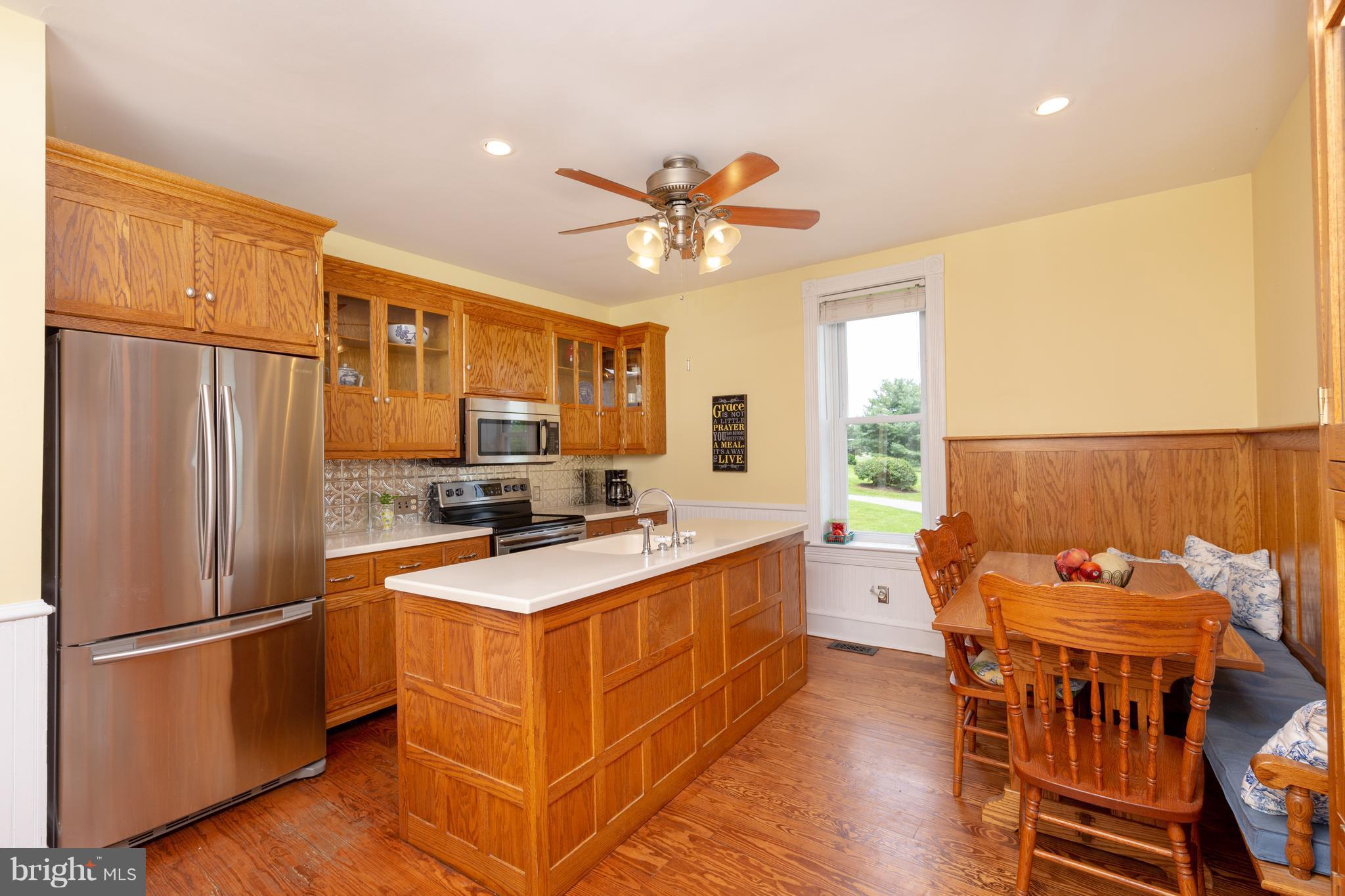 OAKMONT GREEN - Residential