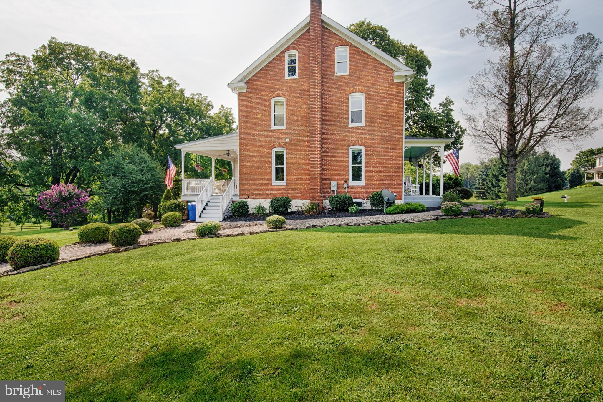 OAKMONT GREEN - Residential