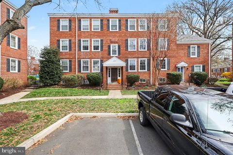 2873 S BUCHANAN STREET C2 ARLINGTON VA 22206