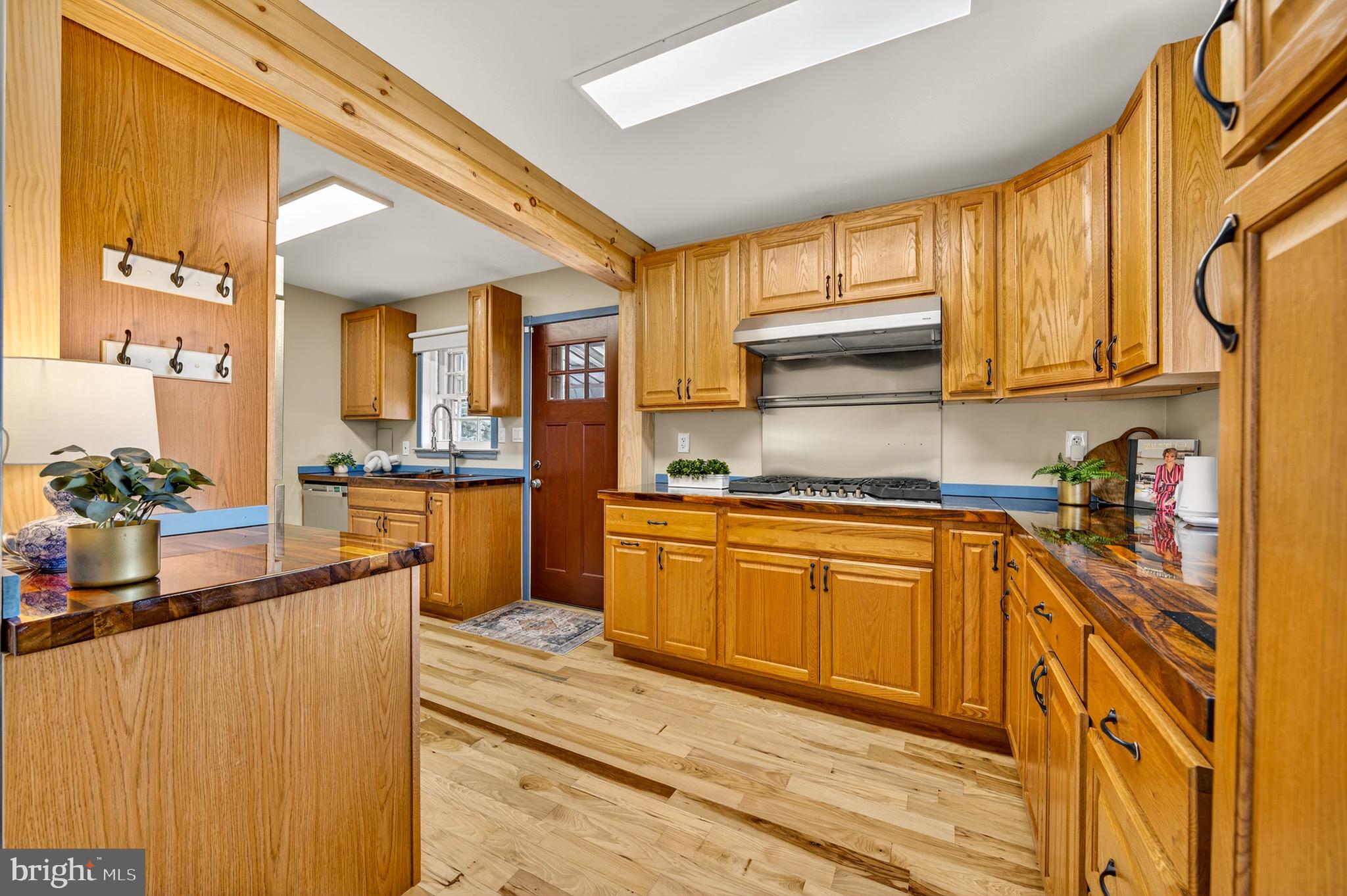 ROBIN HOOD TERRACE - Residential