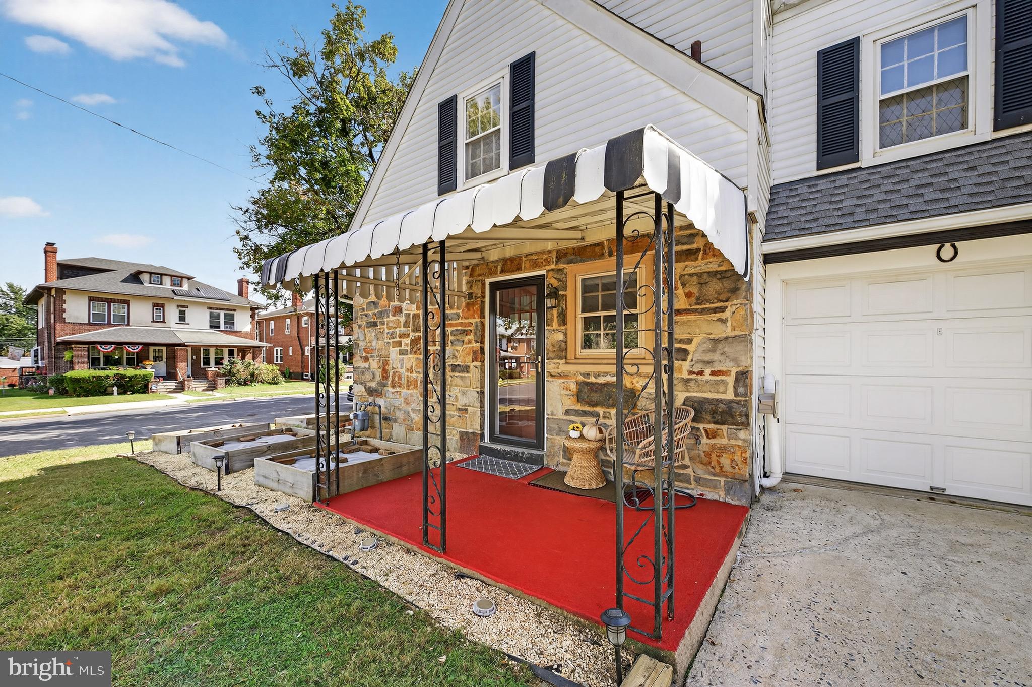 ROBIN HOOD TERRACE - Residential