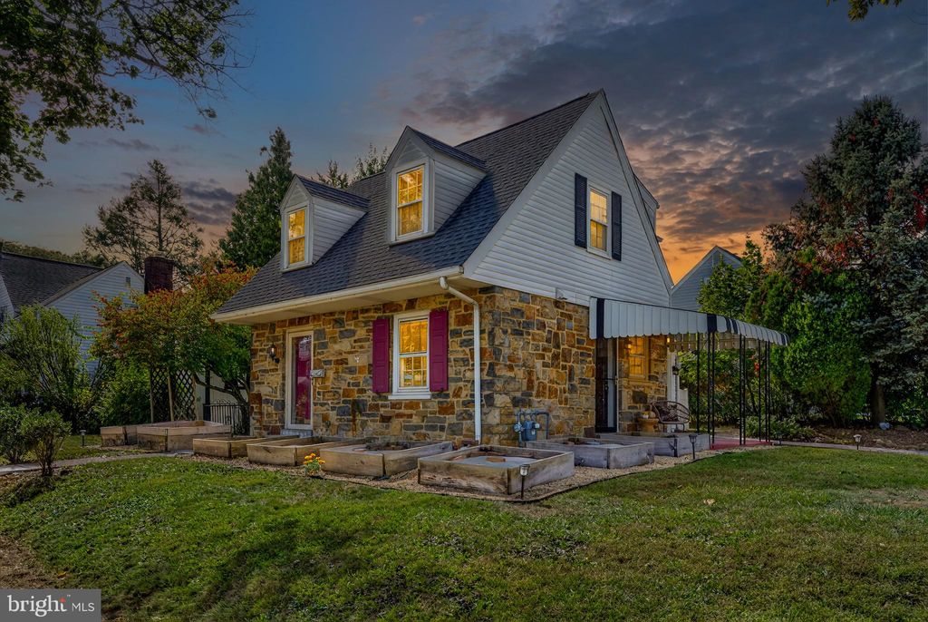 Photo of 406 S 17th Street, ALLENTOWN, PA 18104 (MLS # PALH2013486)