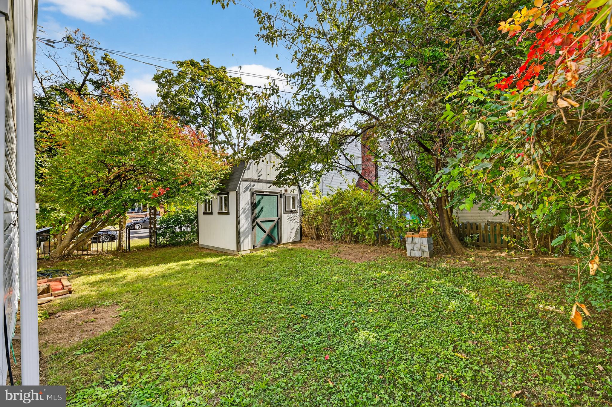 ROBIN HOOD TERRACE - Residential