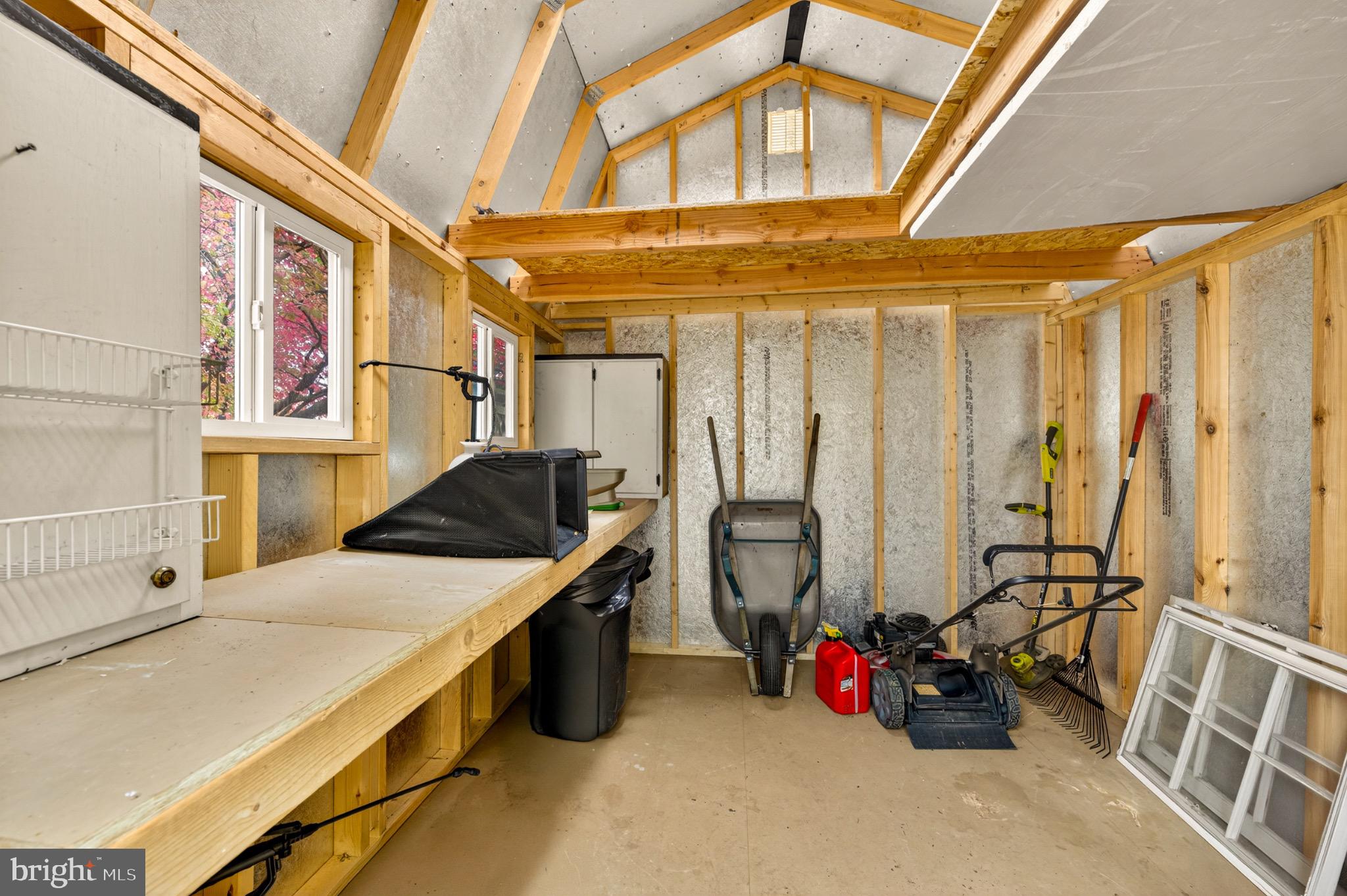 ROBIN HOOD TERRACE - Residential