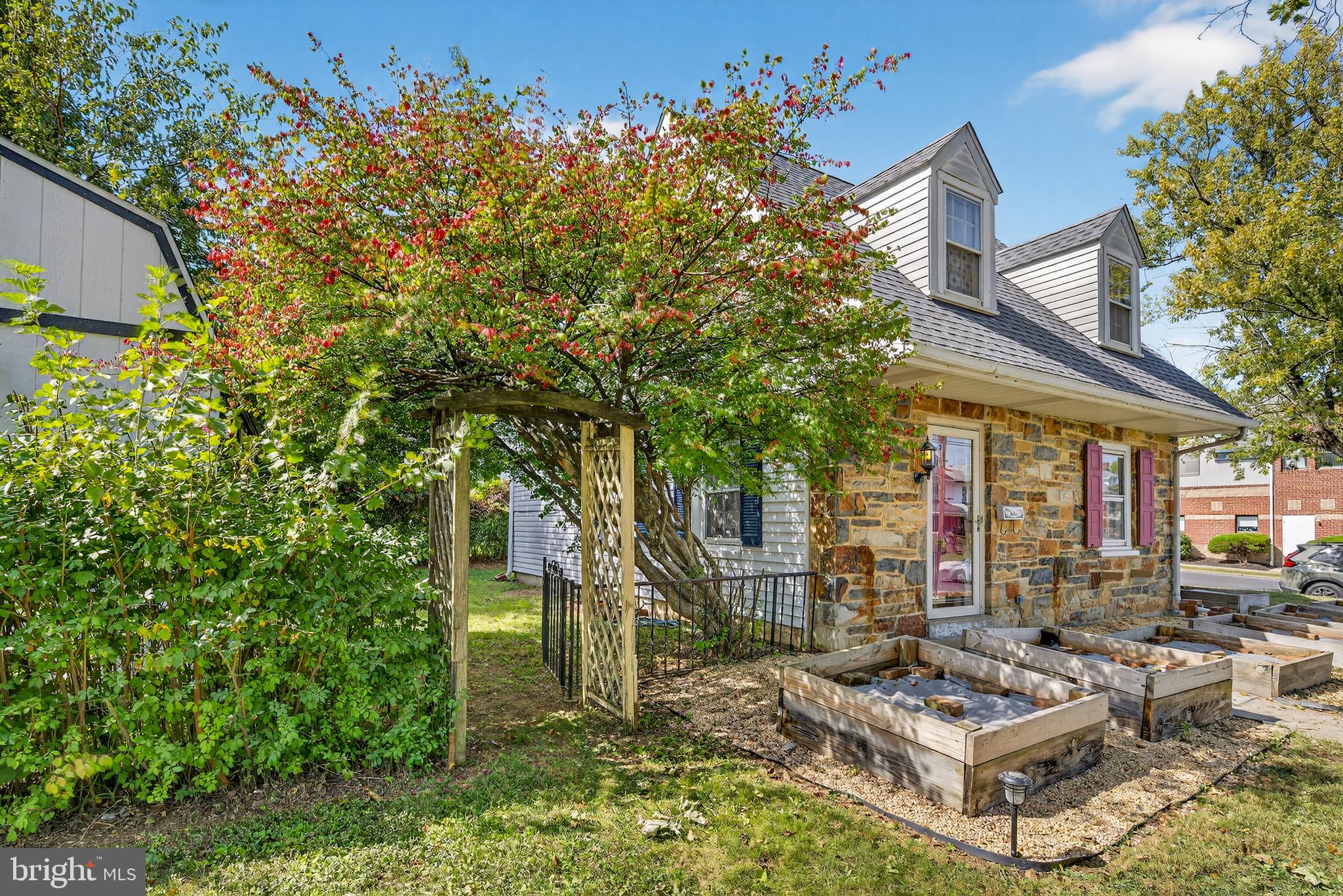 ROBIN HOOD TERRACE - Residential
