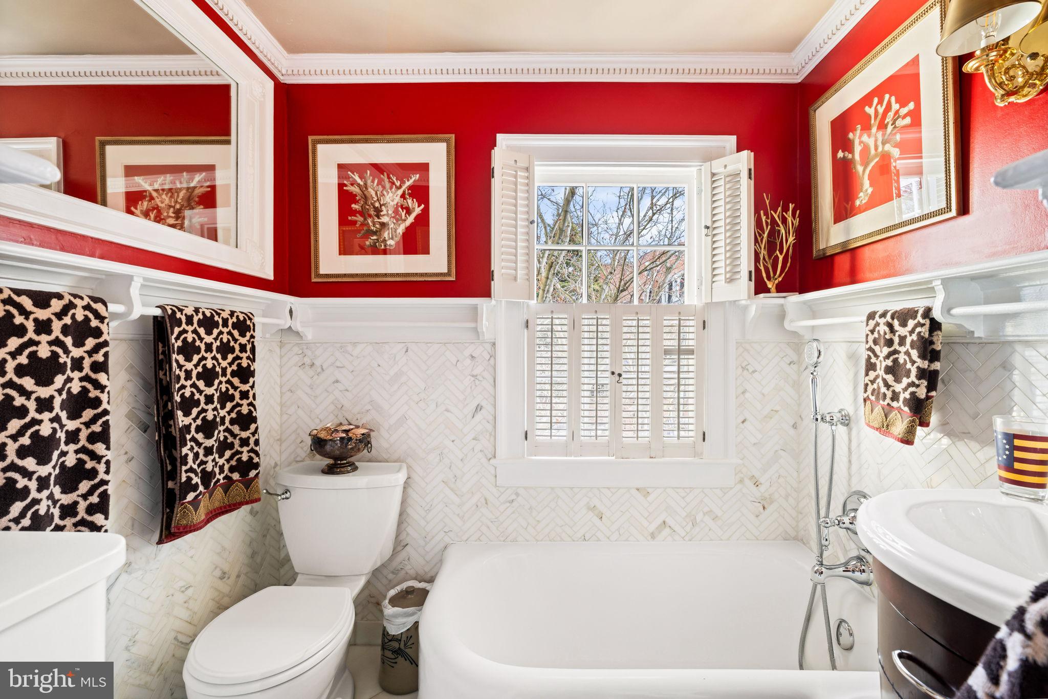 OLD TOWN ALEXANDRIA - Residential