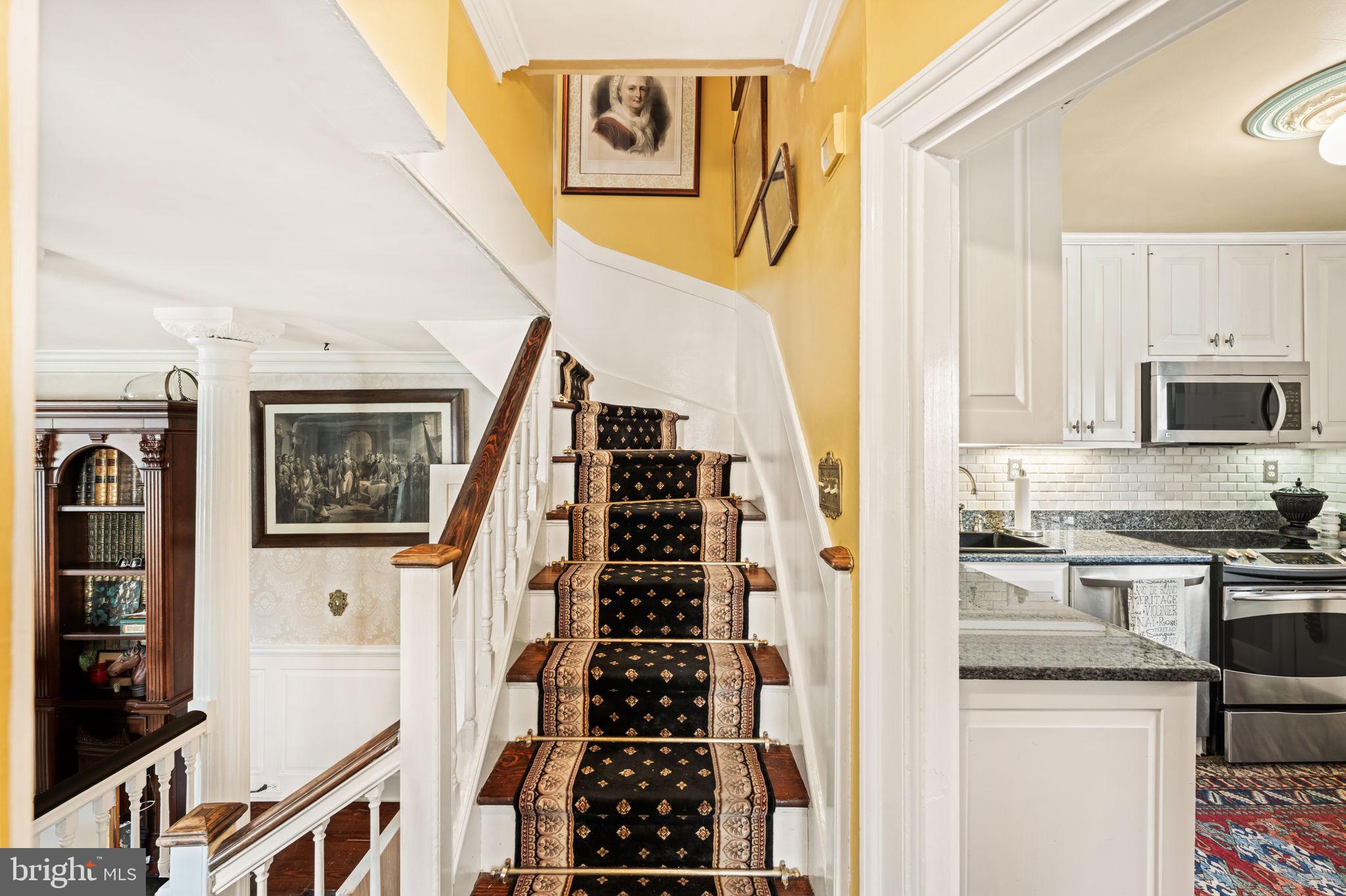 OLD TOWN ALEXANDRIA - Residential