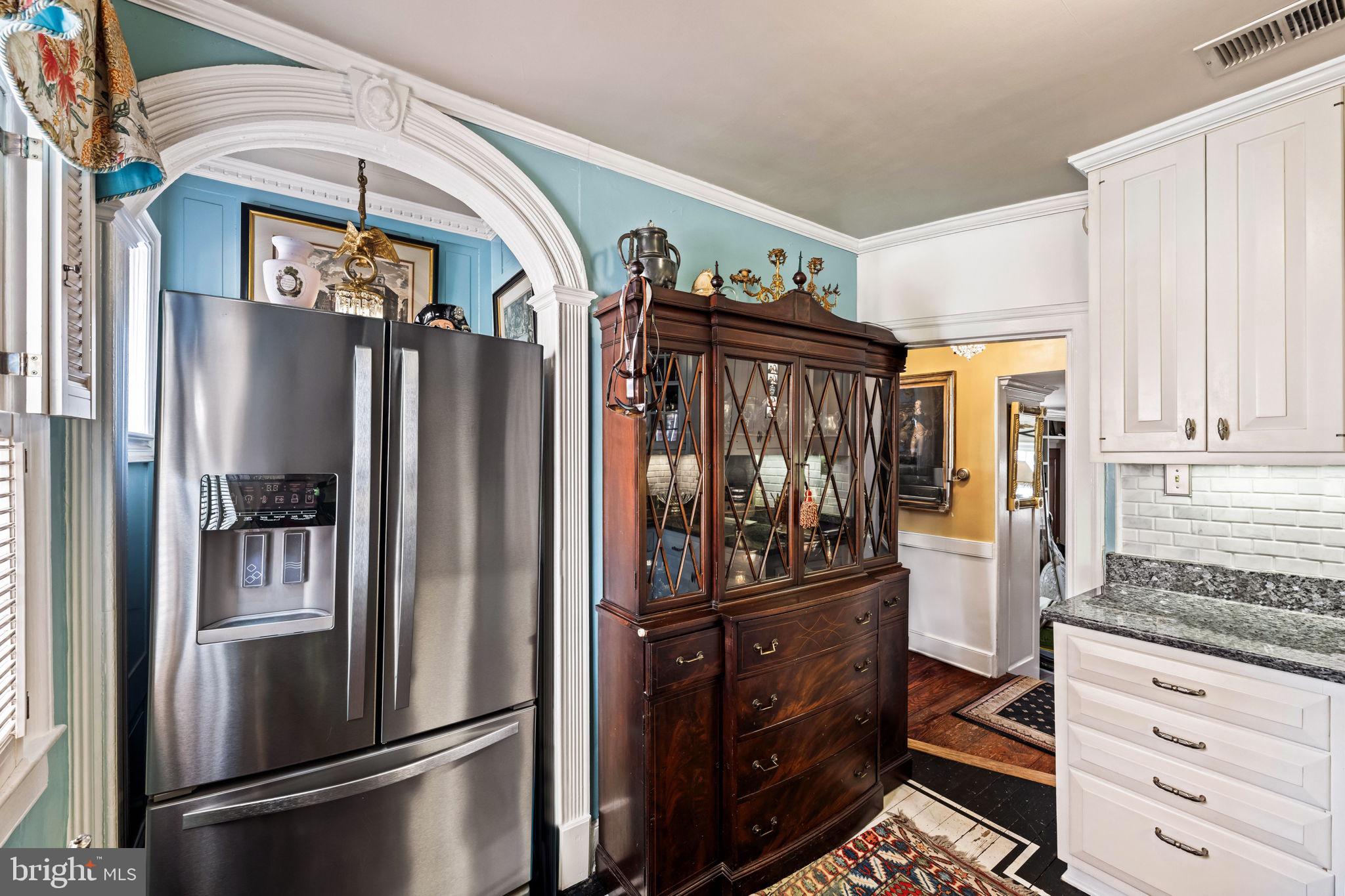 OLD TOWN ALEXANDRIA - Residential