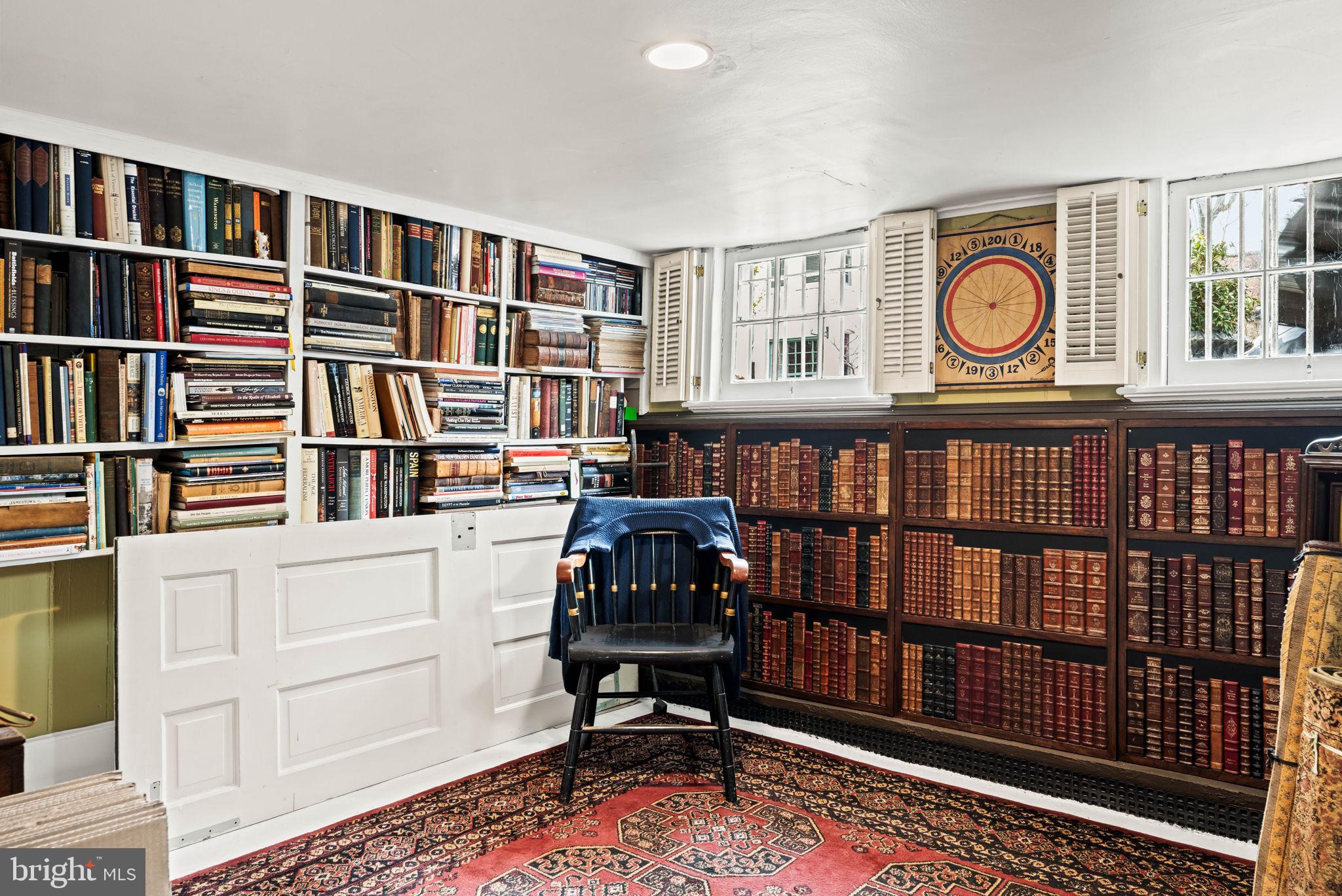 OLD TOWN ALEXANDRIA - Residential