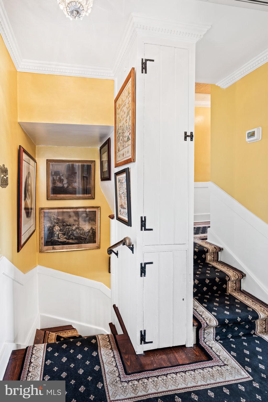 OLD TOWN ALEXANDRIA - Residential