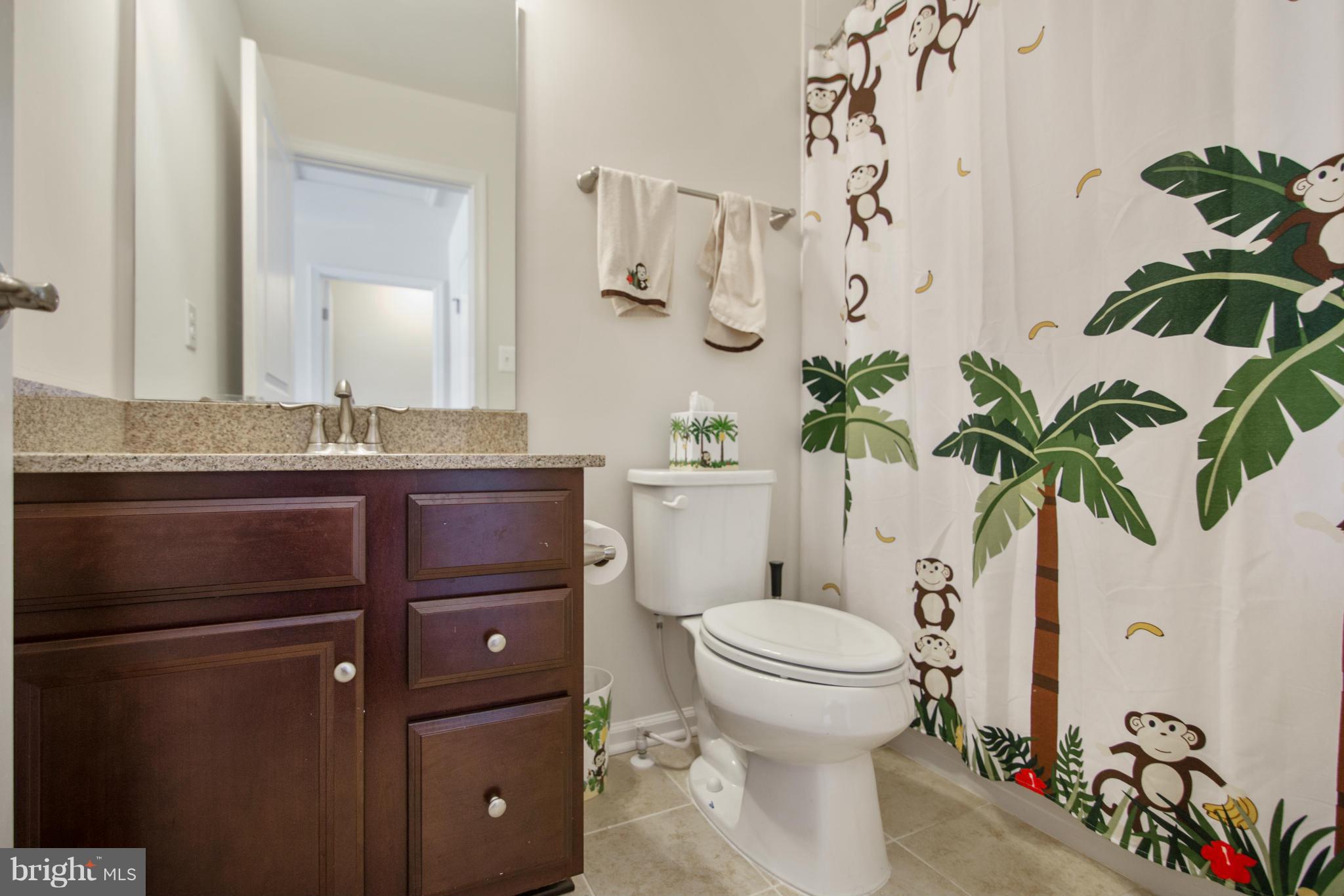 HOWARD SQUARE - Residential