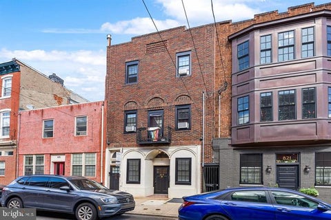 Condo For Rent - 819 S 2nd Street #1<br/> PHILADELPHIA, PA 19147