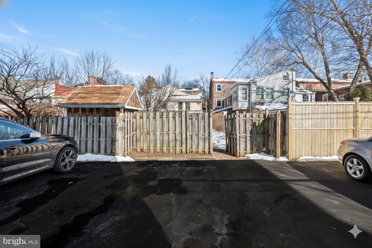 WEST CHESTER BORO - Residential