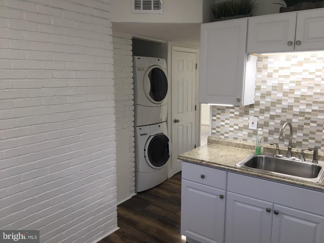 TWINBROOK - Residential Lease