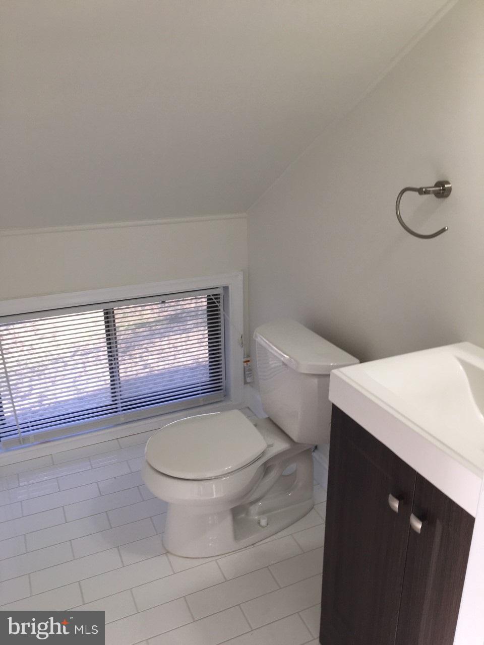 TWINBROOK - Residential Lease