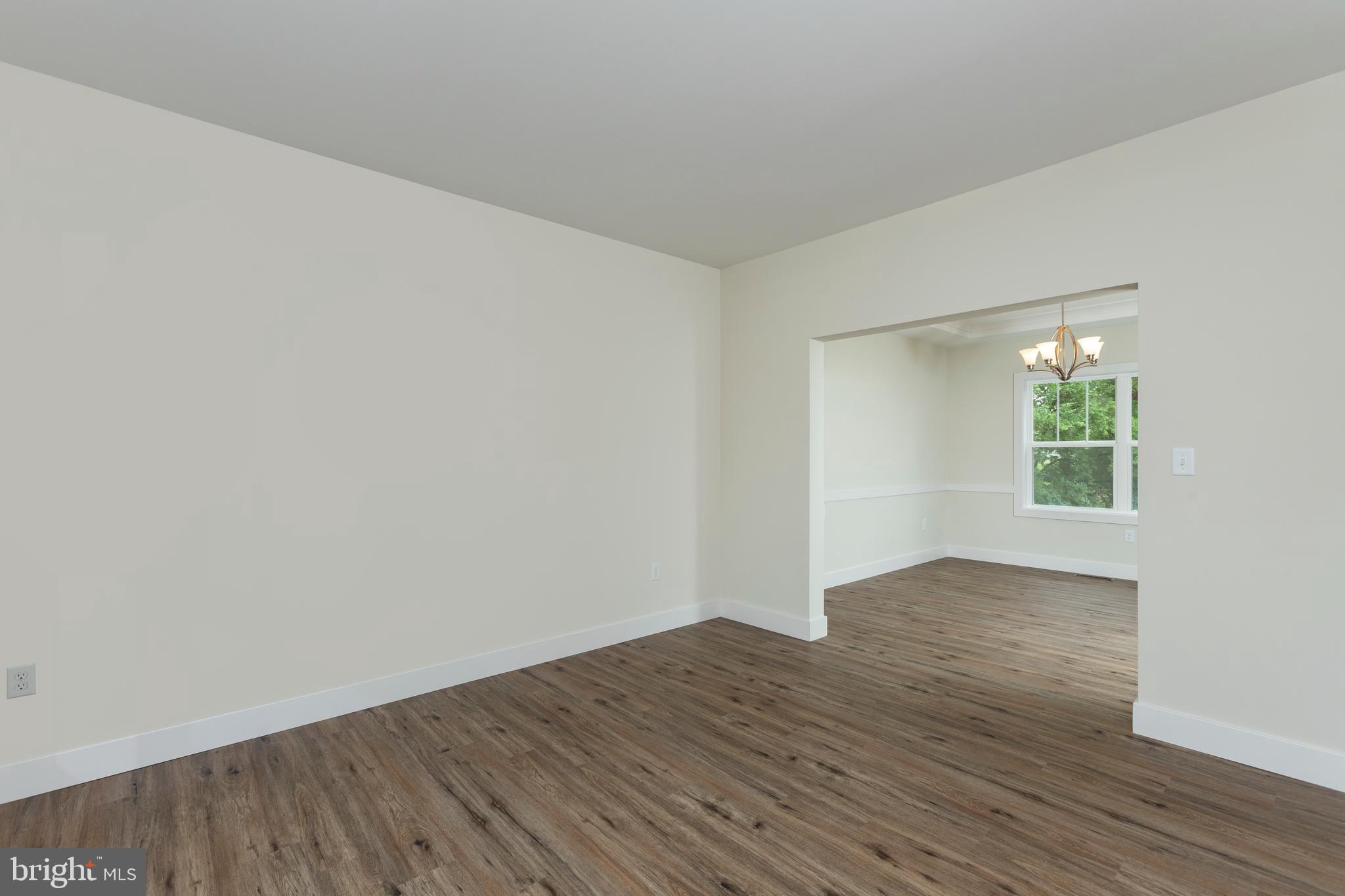 MARGARETS GROVE - Residential