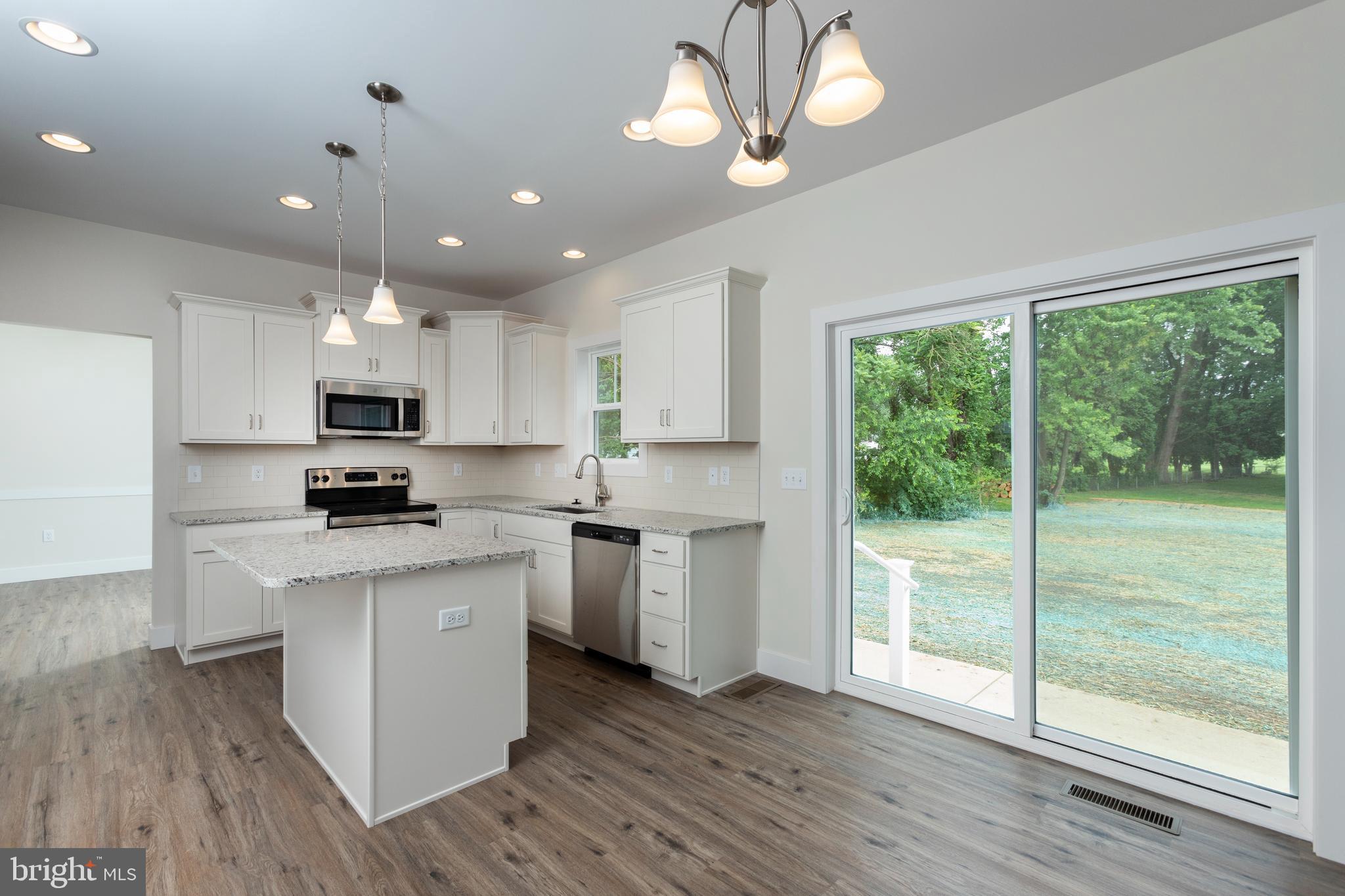 MARGARETS GROVE - Residential