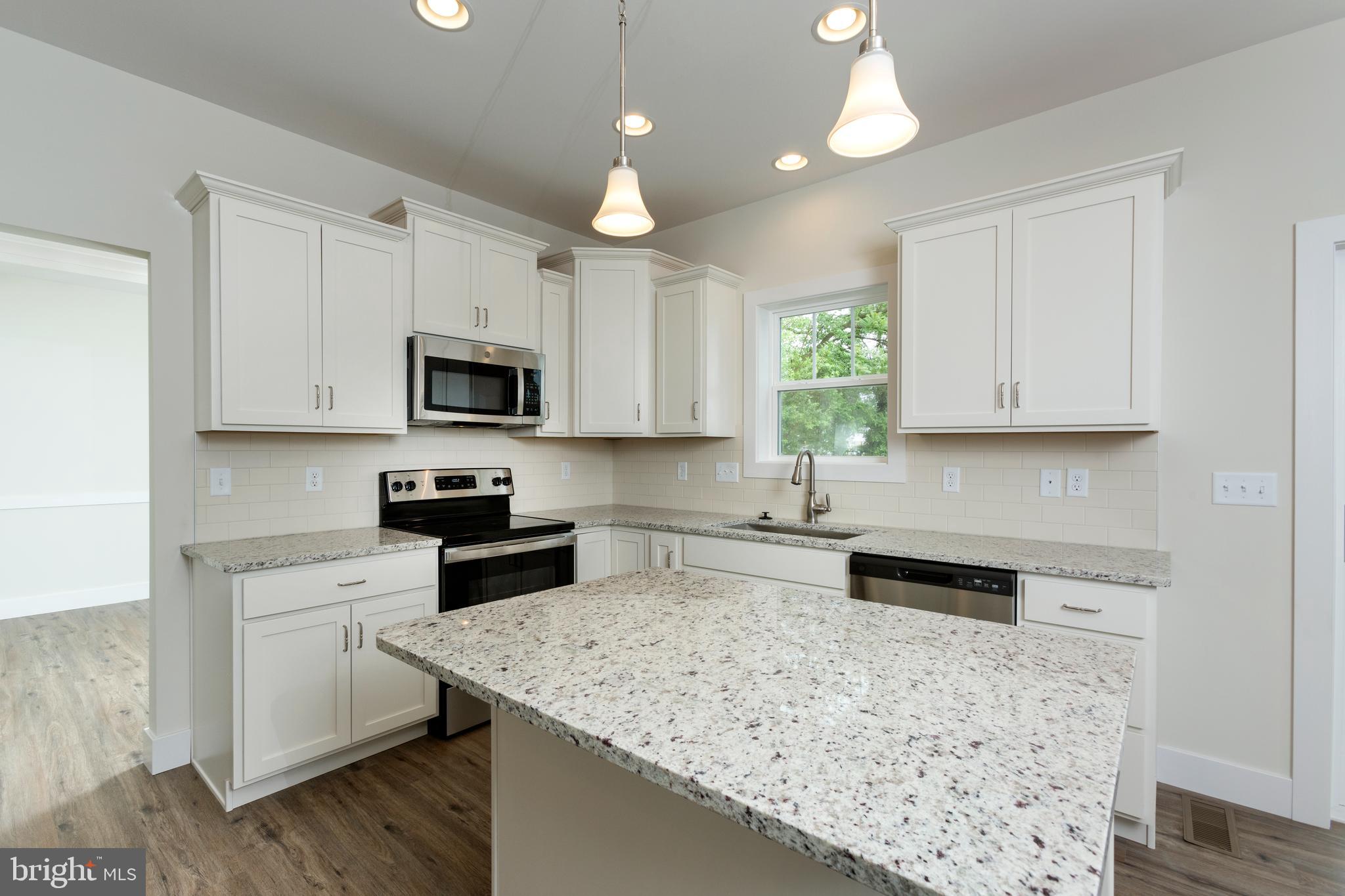 MARGARETS GROVE - Residential