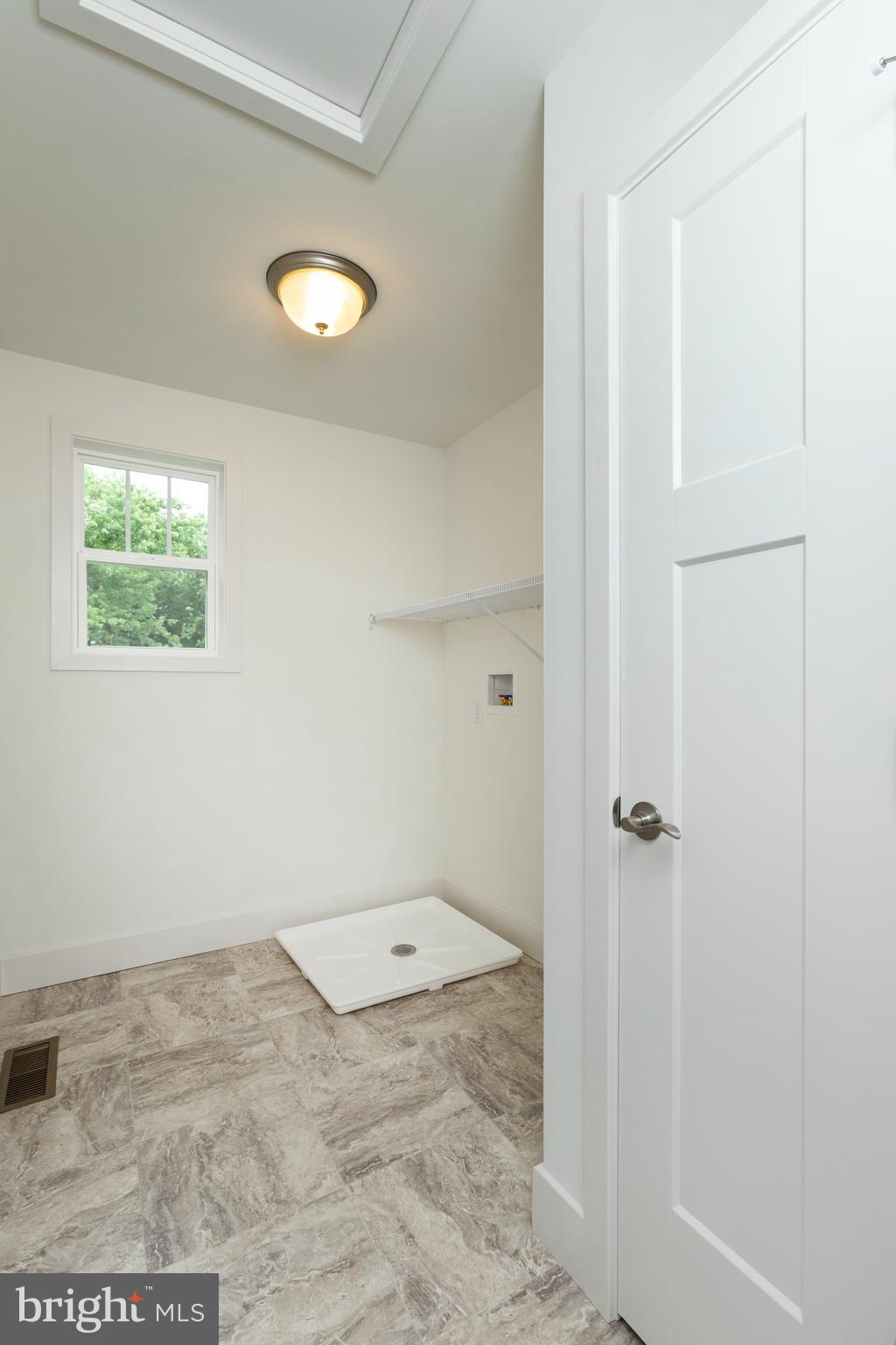 MARGARETS GROVE - Residential