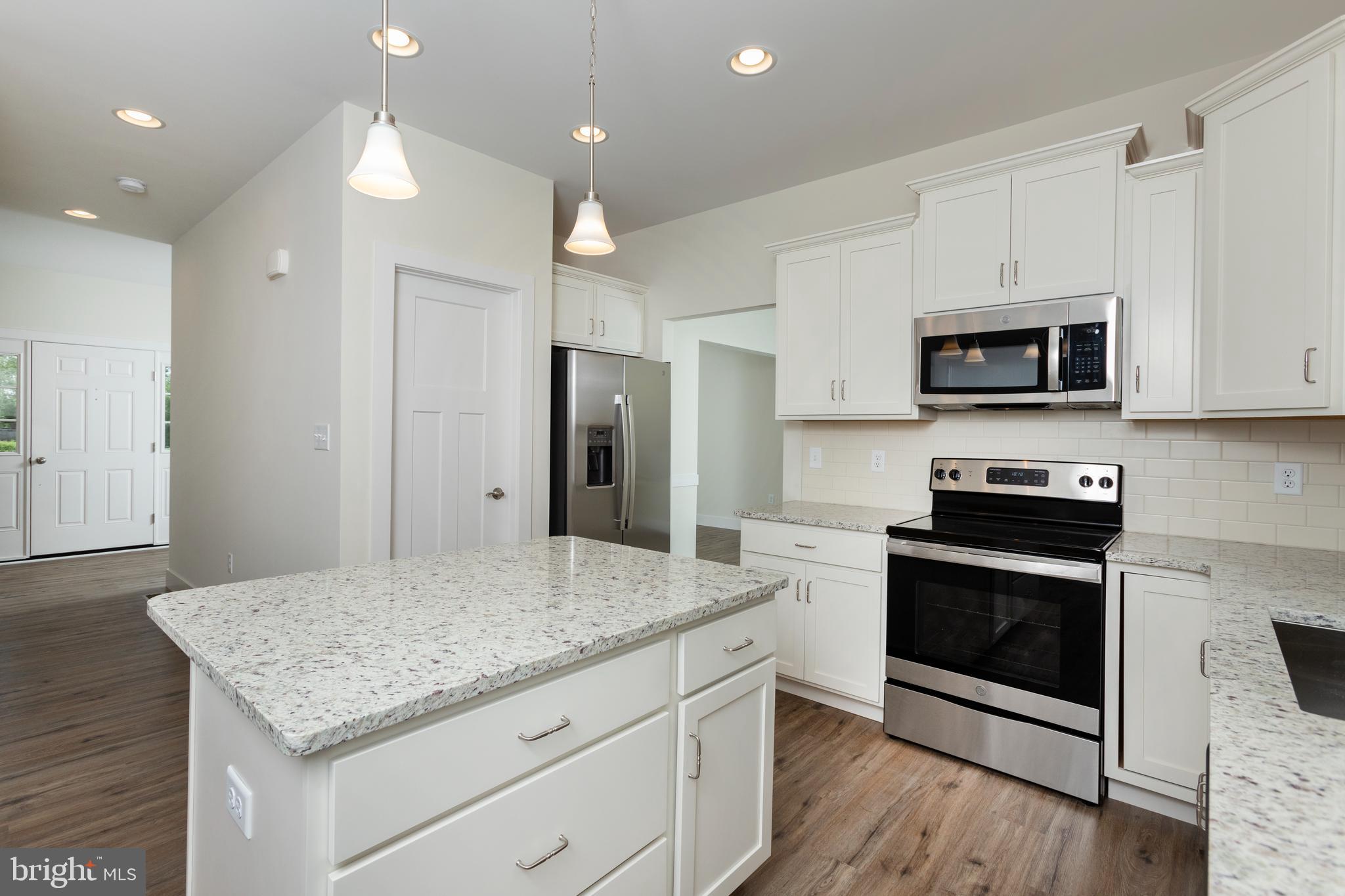 MARGARETS GROVE - Residential