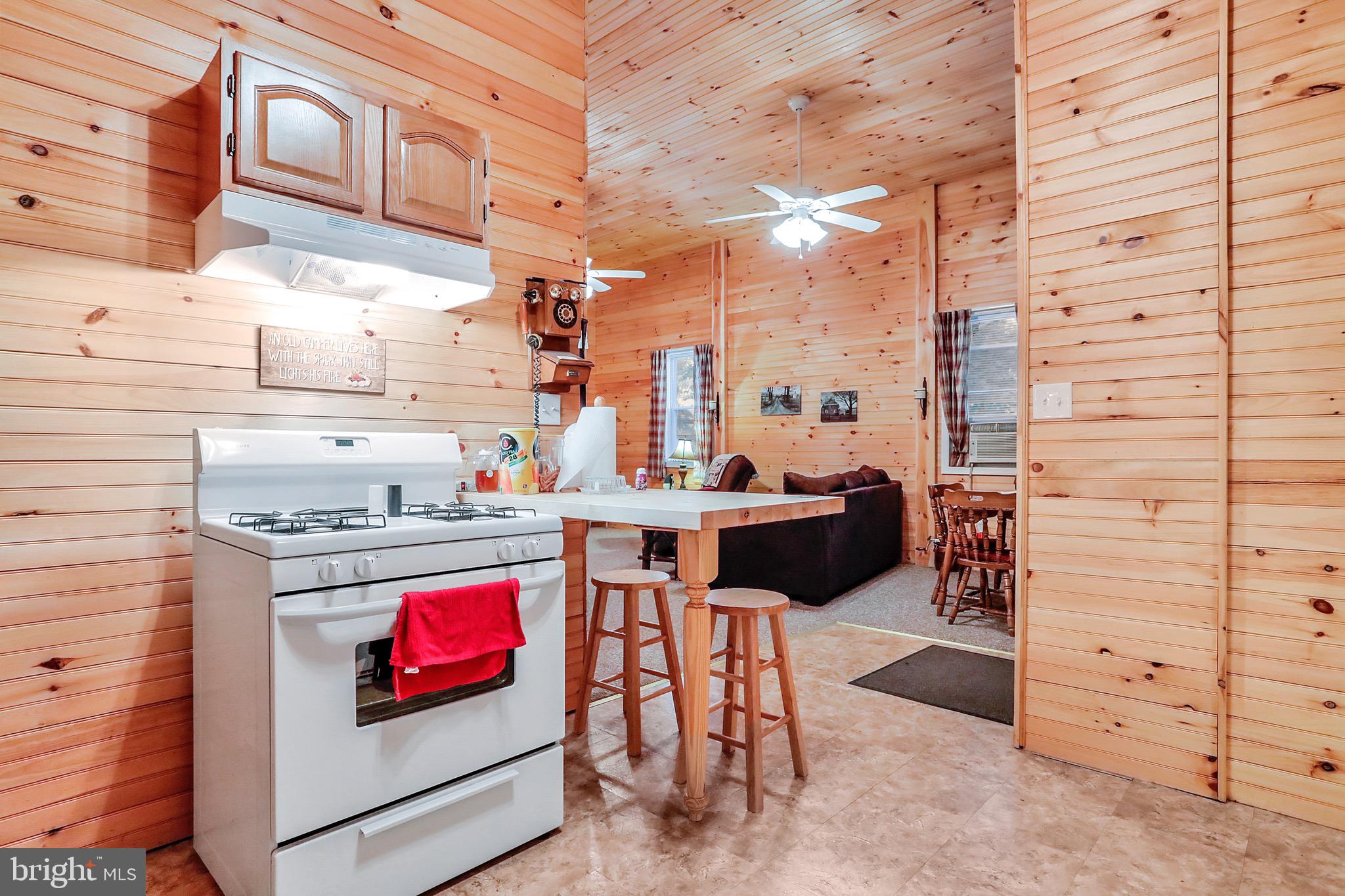 RIVER BEND - Residential