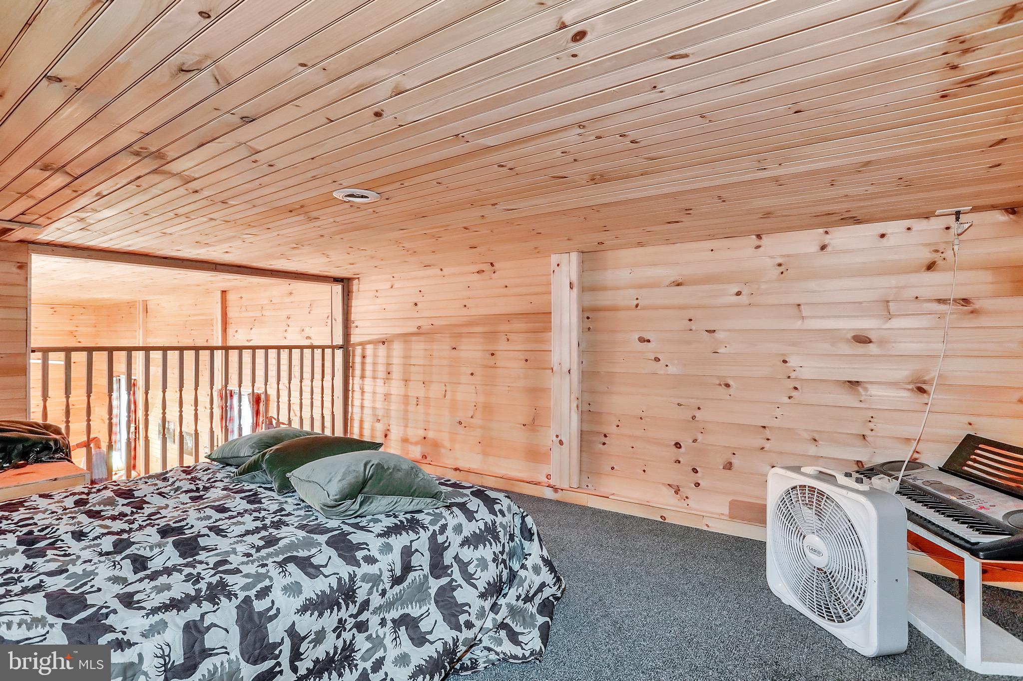 RIVER BEND - Residential