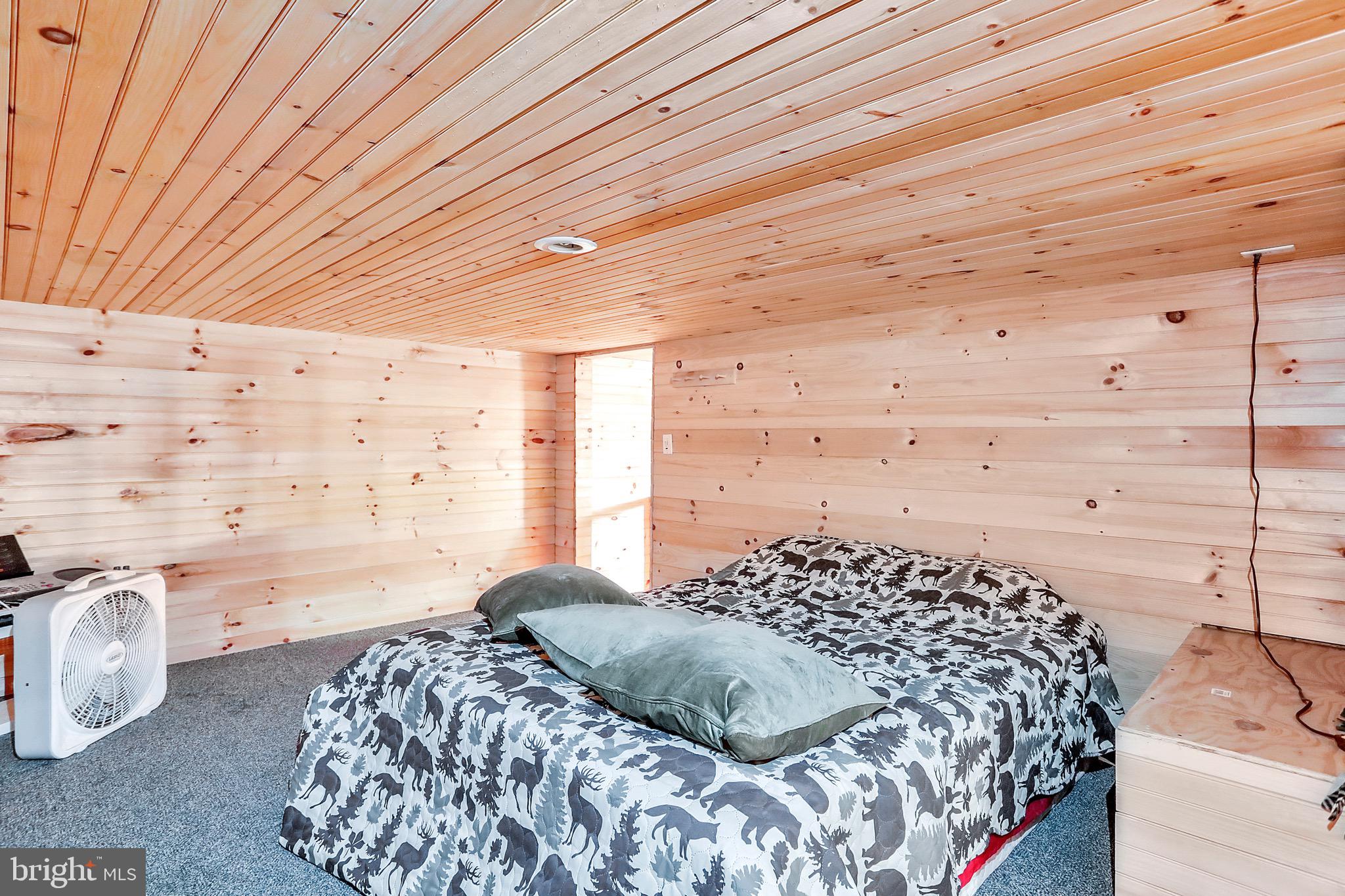 RIVER BEND - Residential