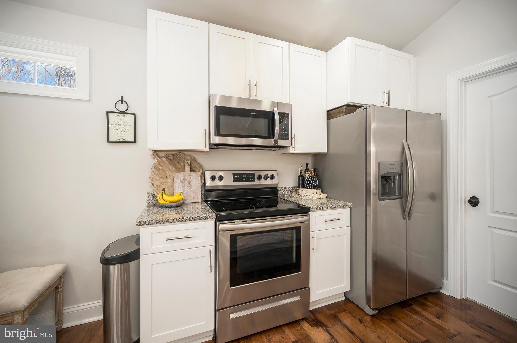 LAKE CAROLINE - Residential