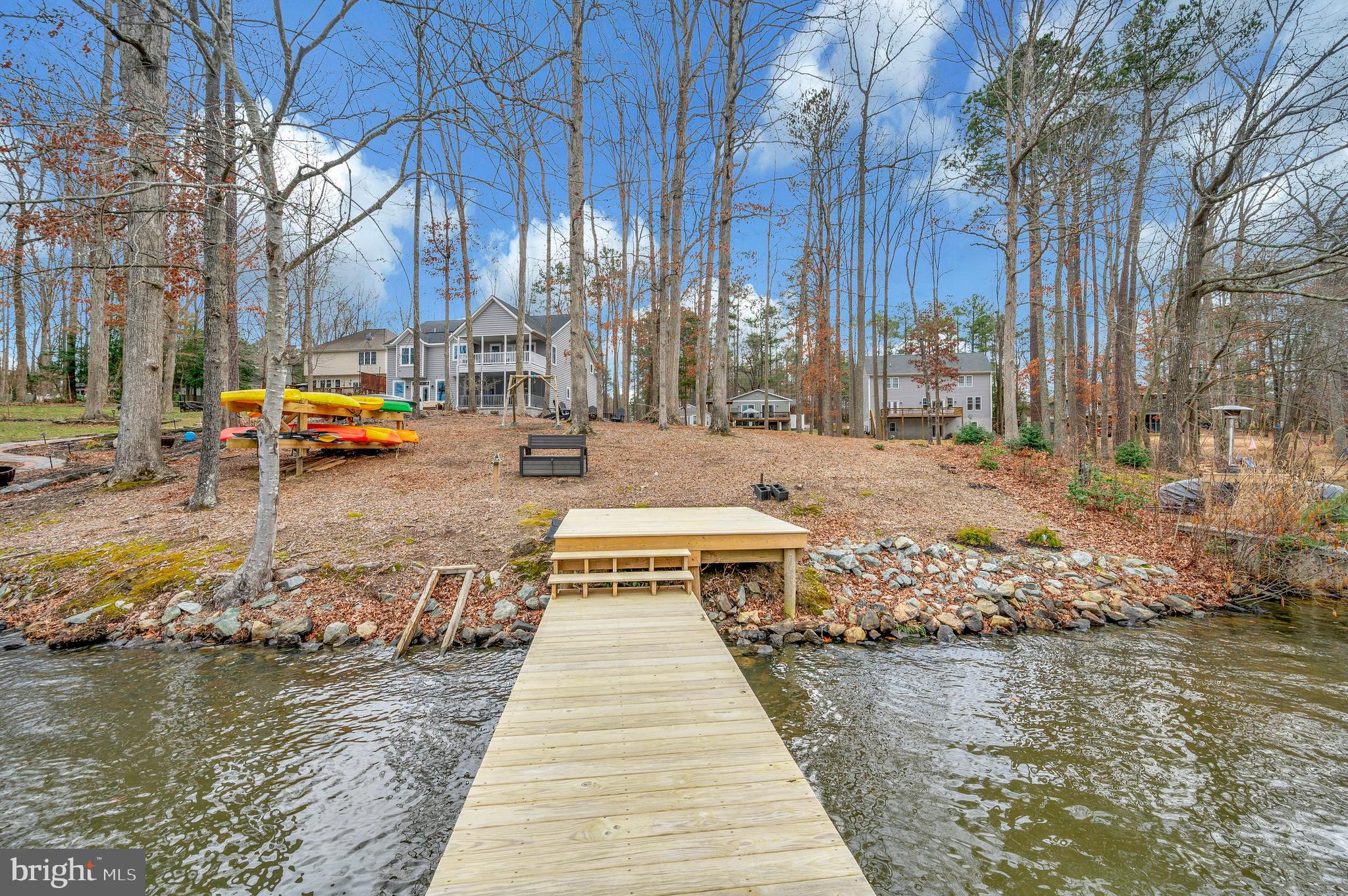 LAKE CAROLINE - Residential