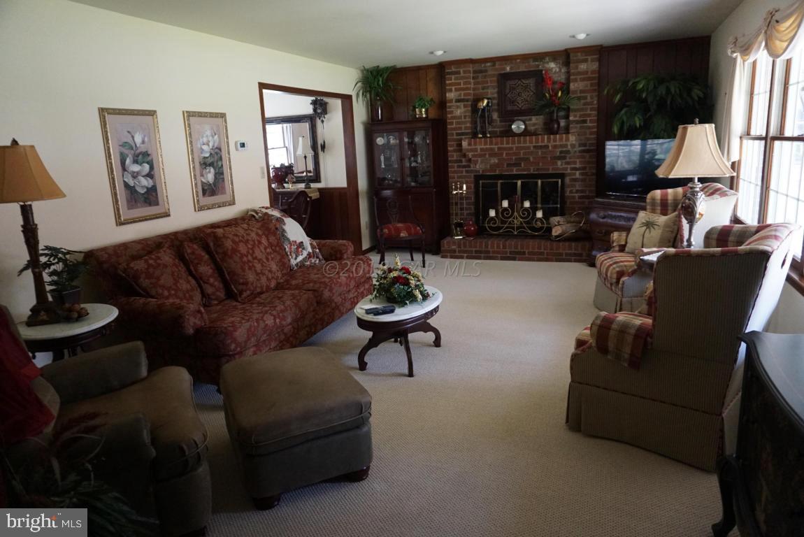 RUSTIC ACRES - Residential