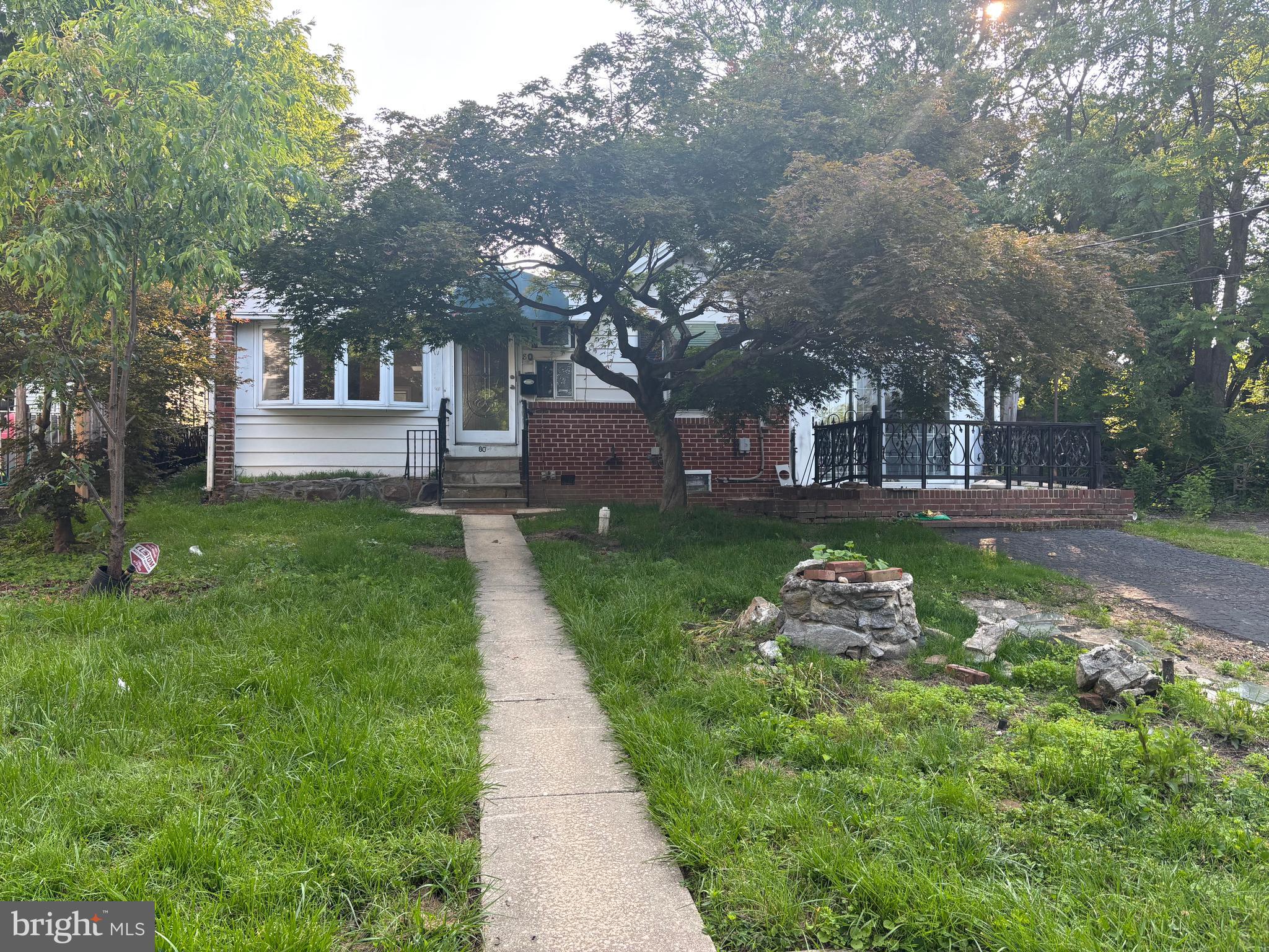 RIDLEY PARK - Residential Lease