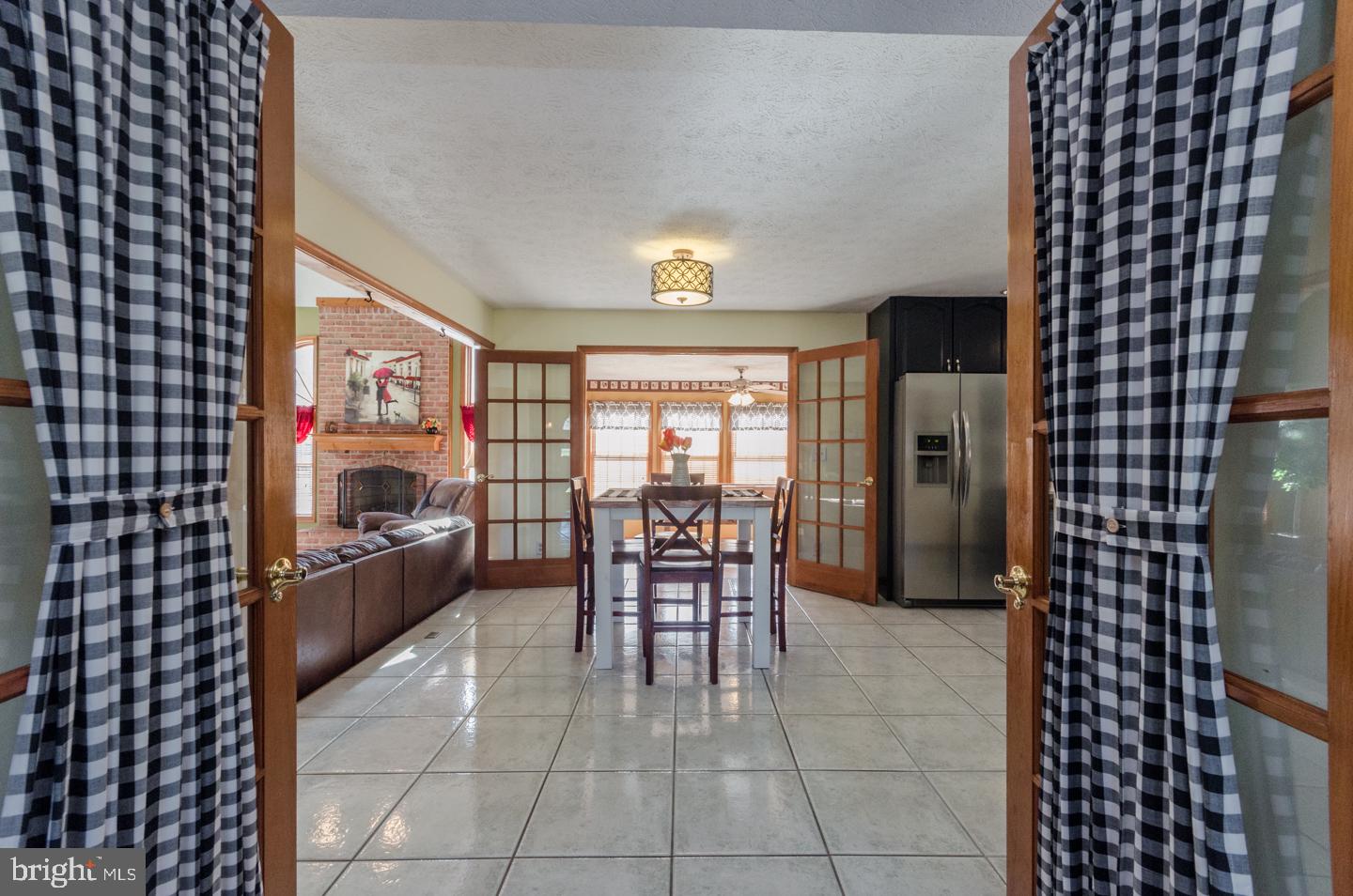 TUSCARORA SPRINGS - Residential