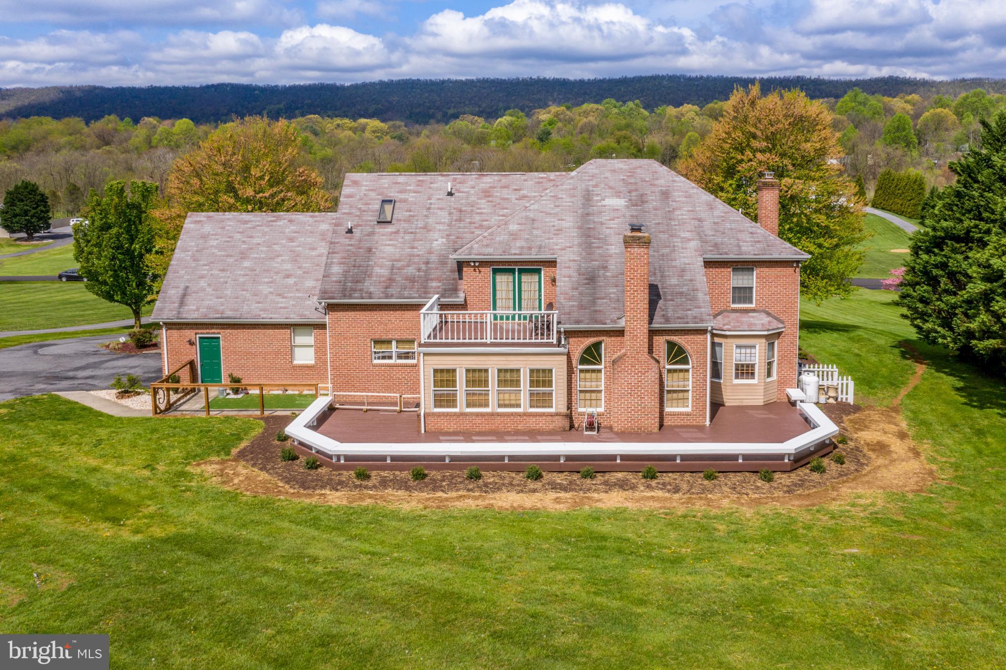 TUSCARORA SPRINGS - Residential