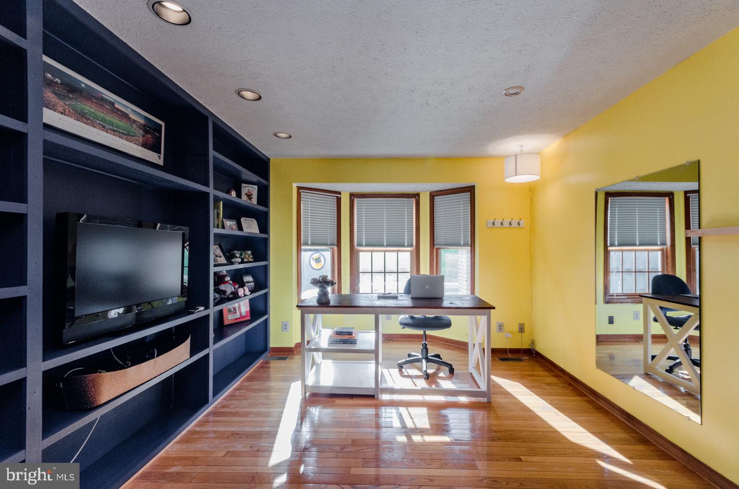 TUSCARORA SPRINGS - Residential