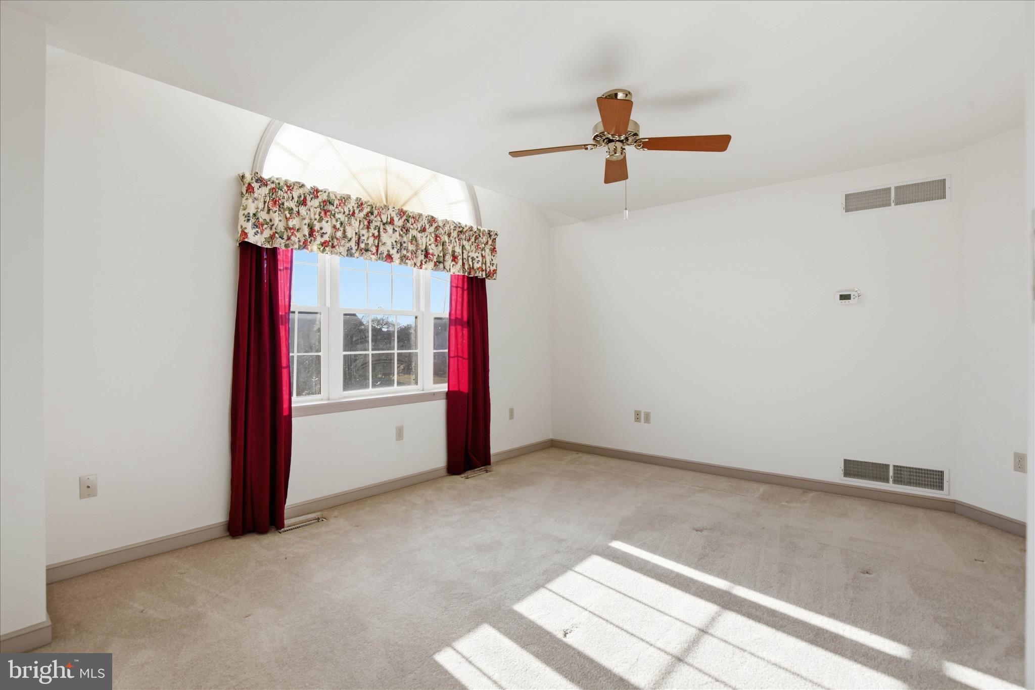 BUCKFIELD - Residential