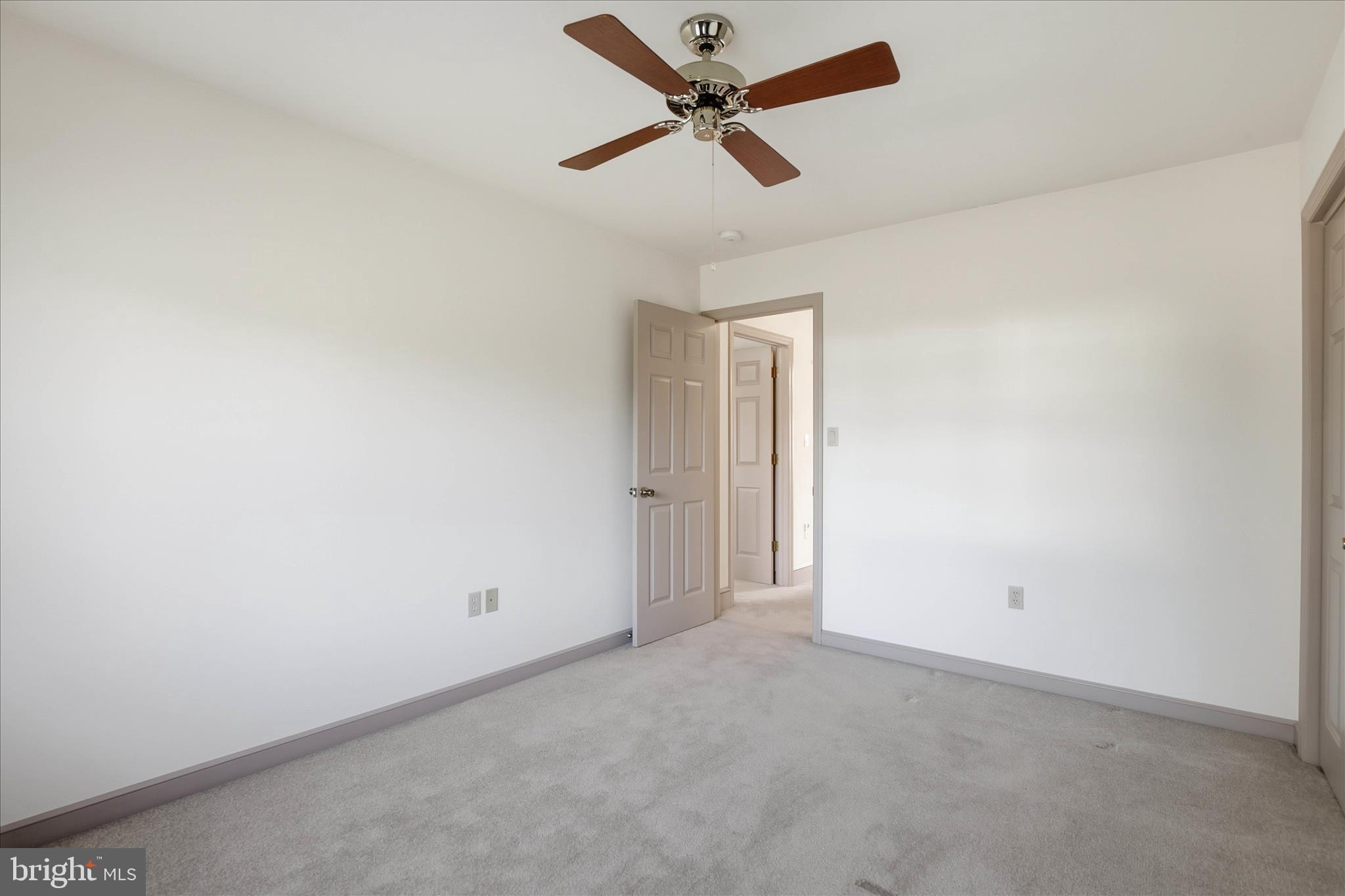 BUCKFIELD - Residential