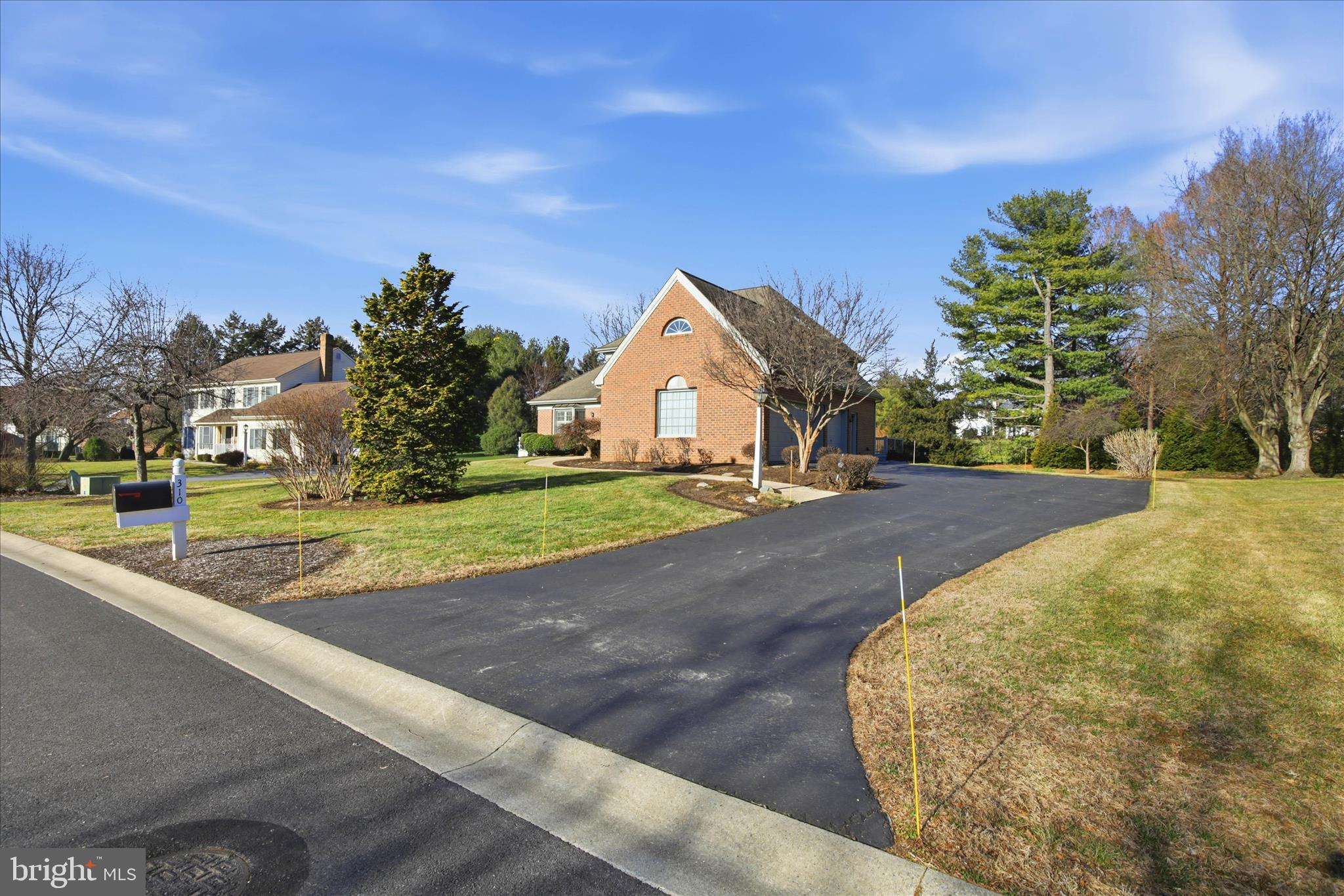 BUCKFIELD - Residential