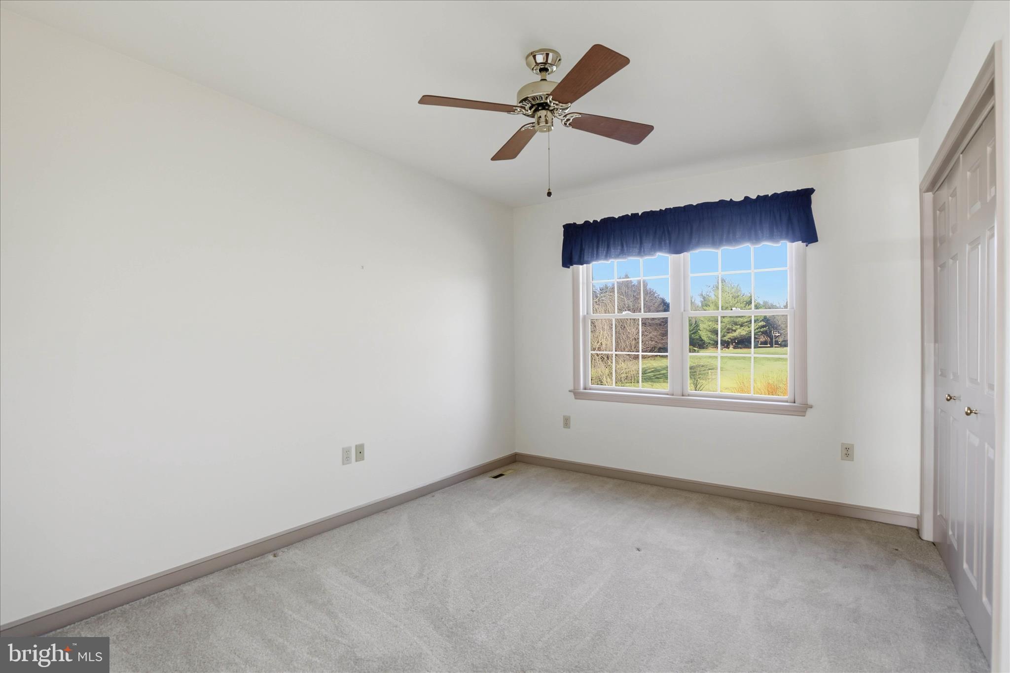 BUCKFIELD - Residential