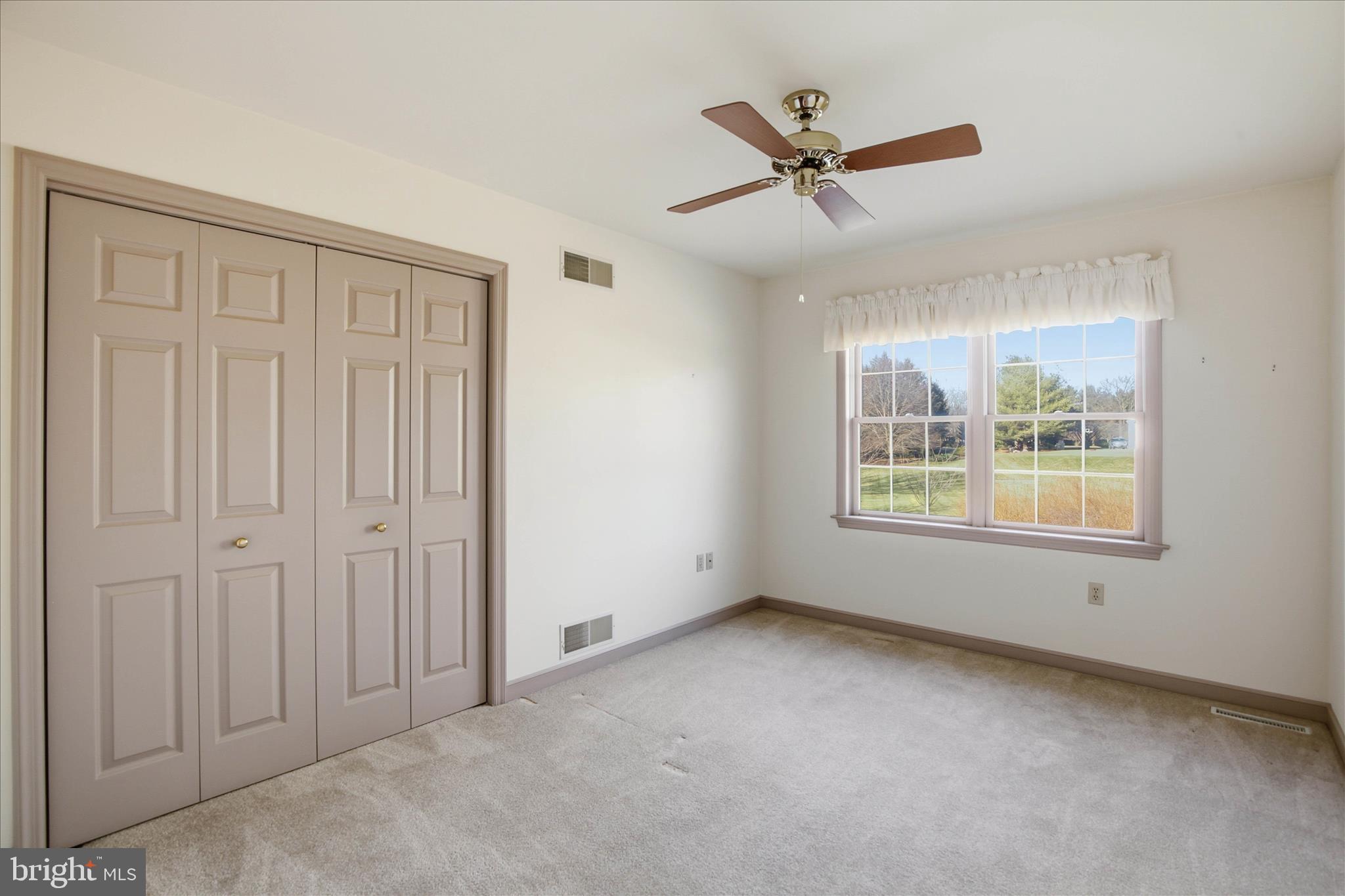 BUCKFIELD - Residential