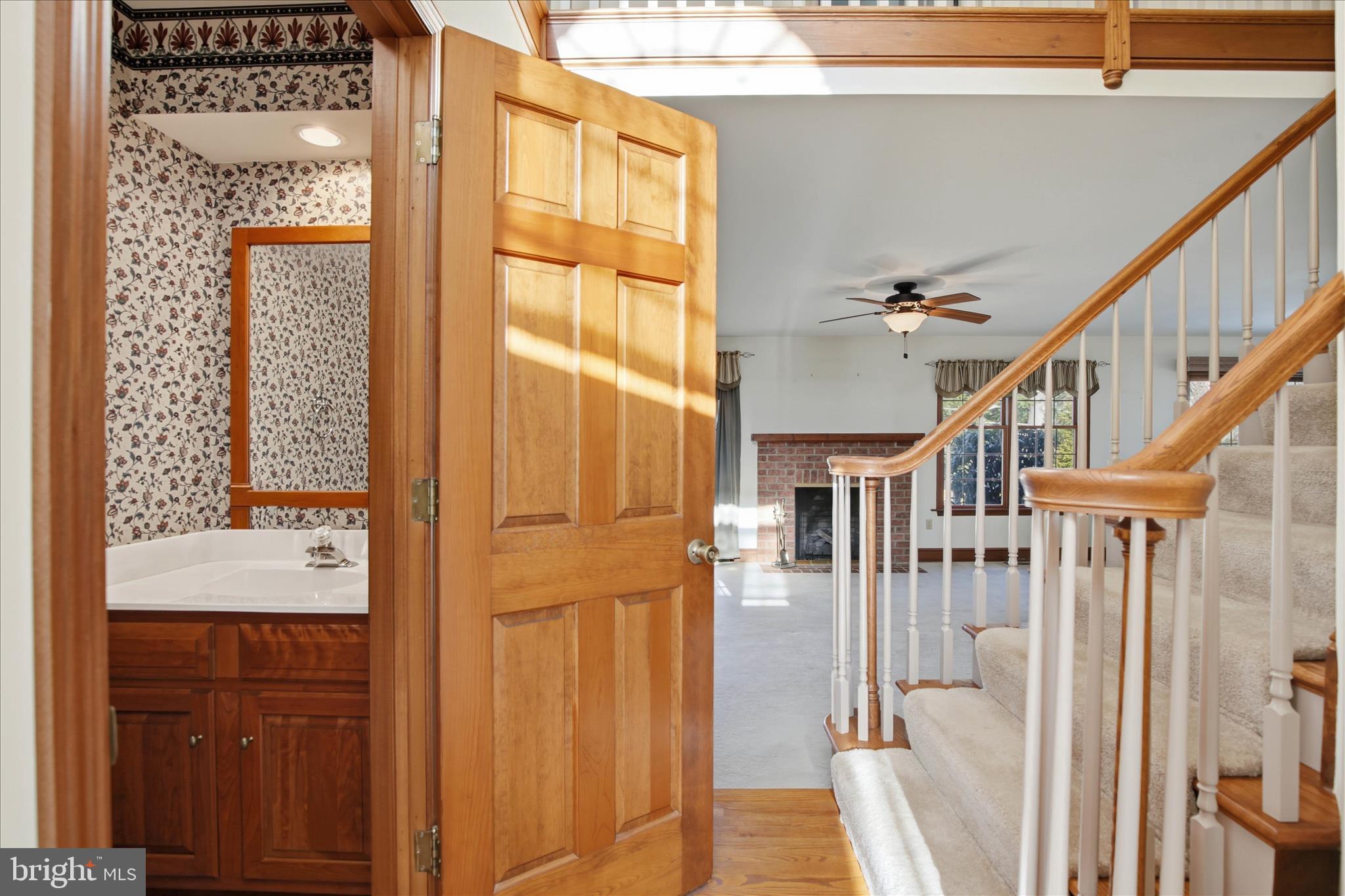 BUCKFIELD - Residential