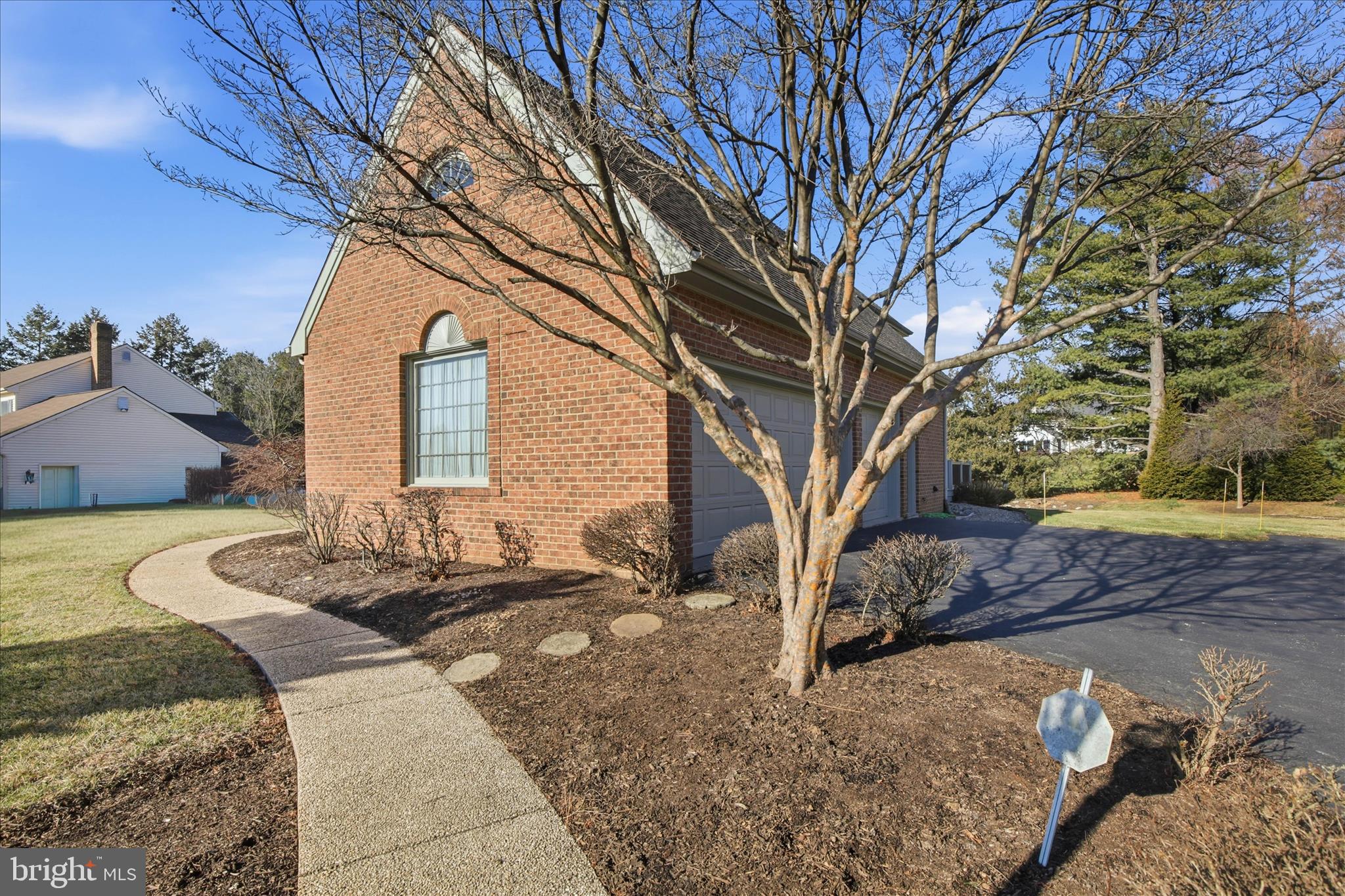 BUCKFIELD - Residential