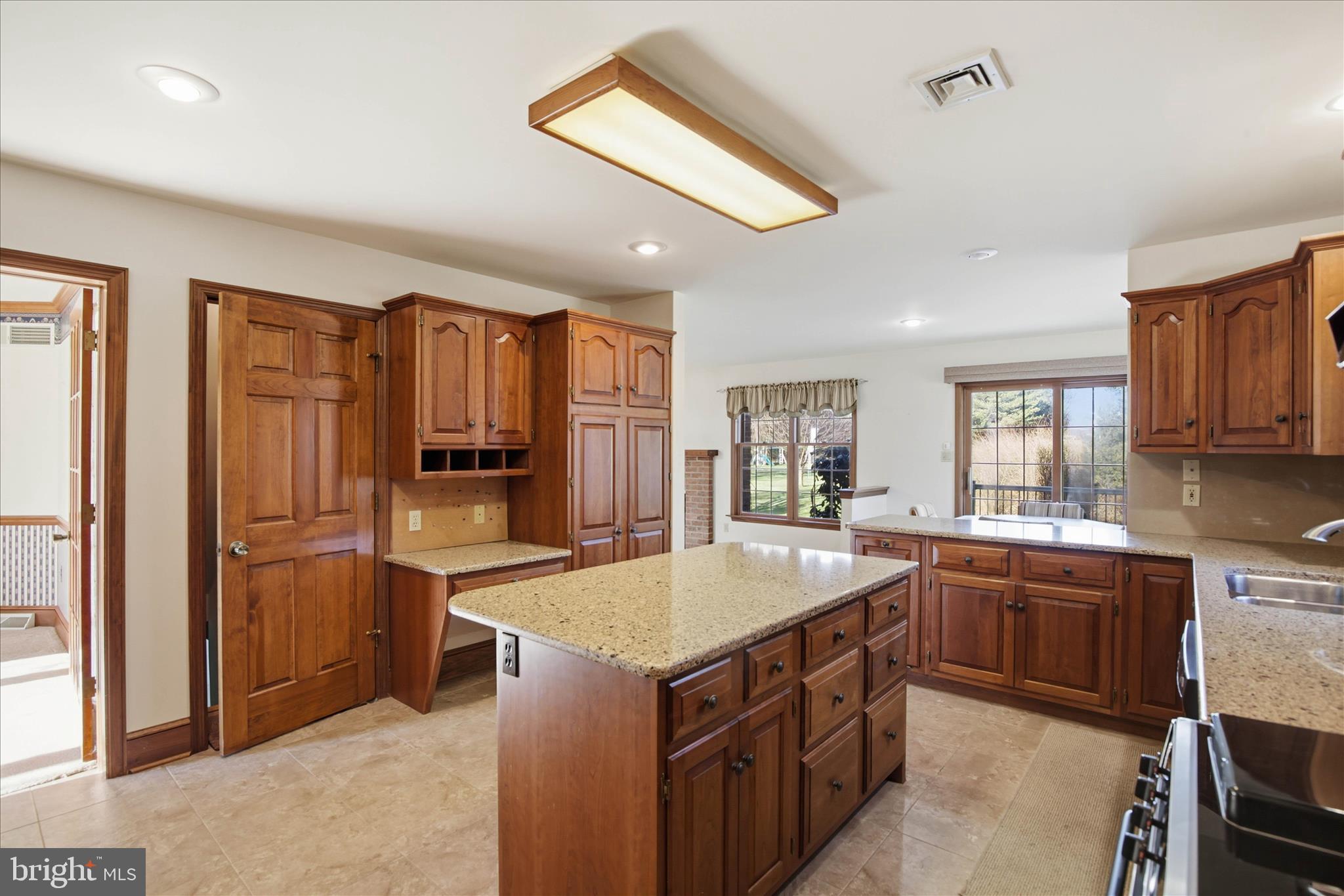 BUCKFIELD - Residential