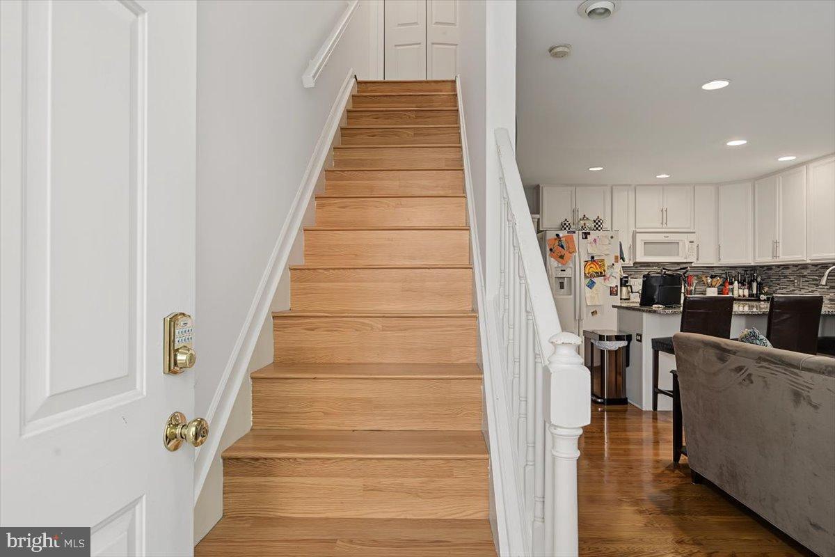 308 W 19TH STREET