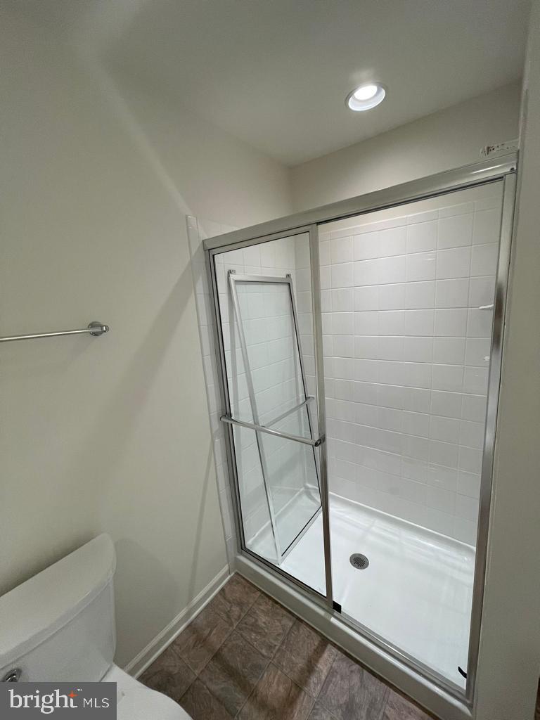 FREEDOM MANOR - Residential Lease