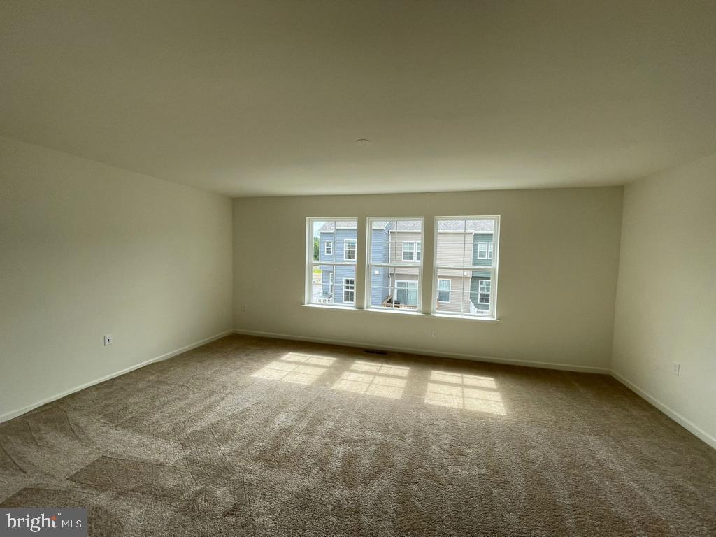 FREEDOM MANOR - Residential Lease