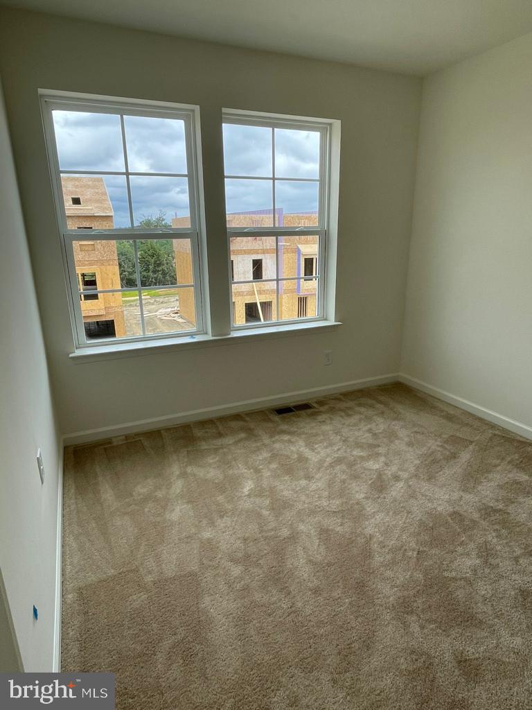 FREEDOM MANOR - Residential Lease