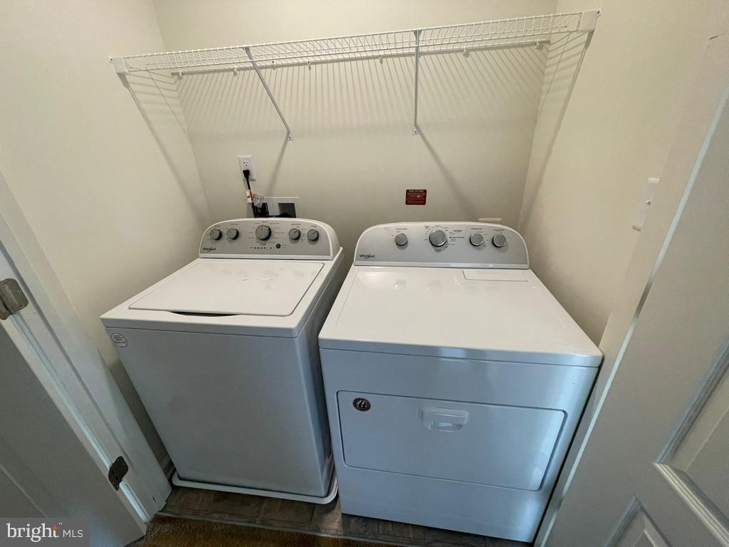 FREEDOM MANOR - Residential Lease