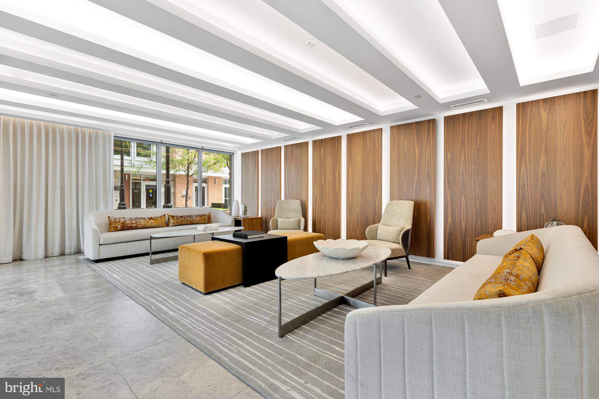 ROBINSON LANDING - Residential