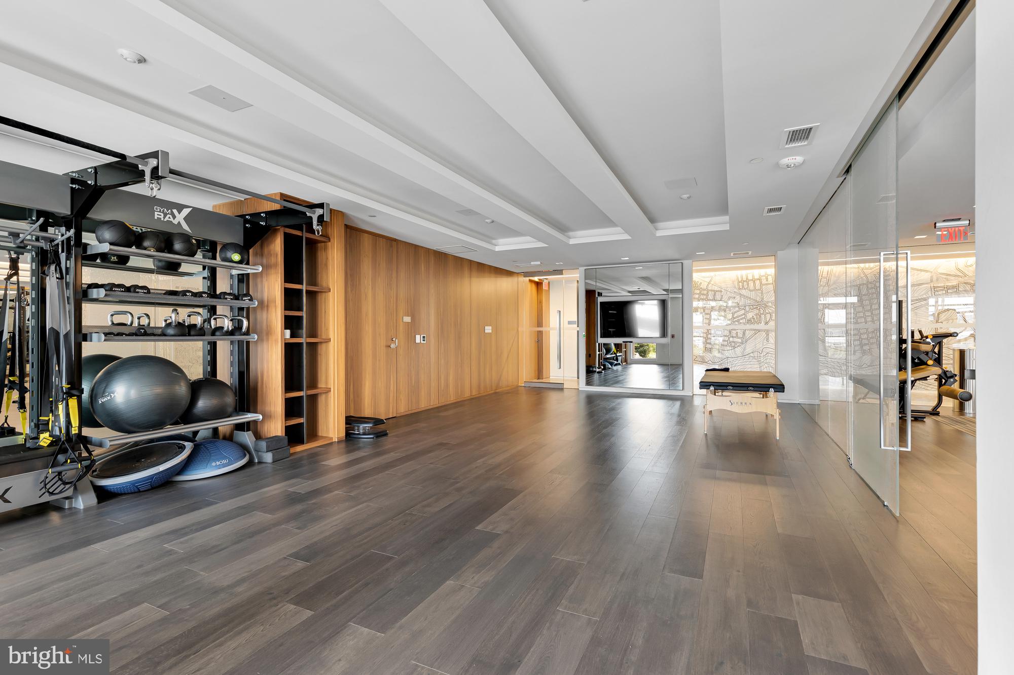 ROBINSON LANDING - Residential